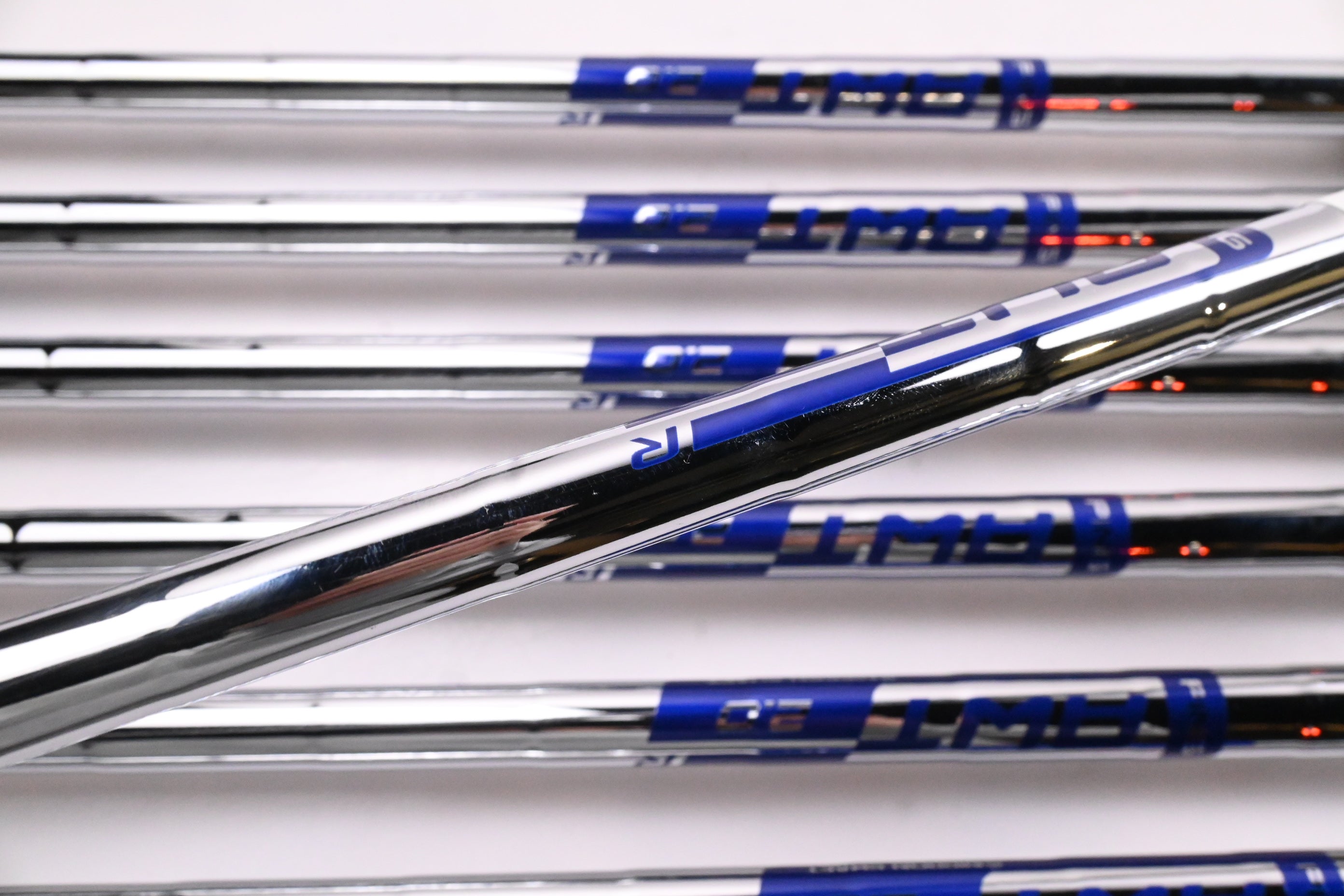 Ping G430 Irons / 7-PW+45°+50°+54° / Red Dot / Regular Flex Ping AWT 2.0 Shafts