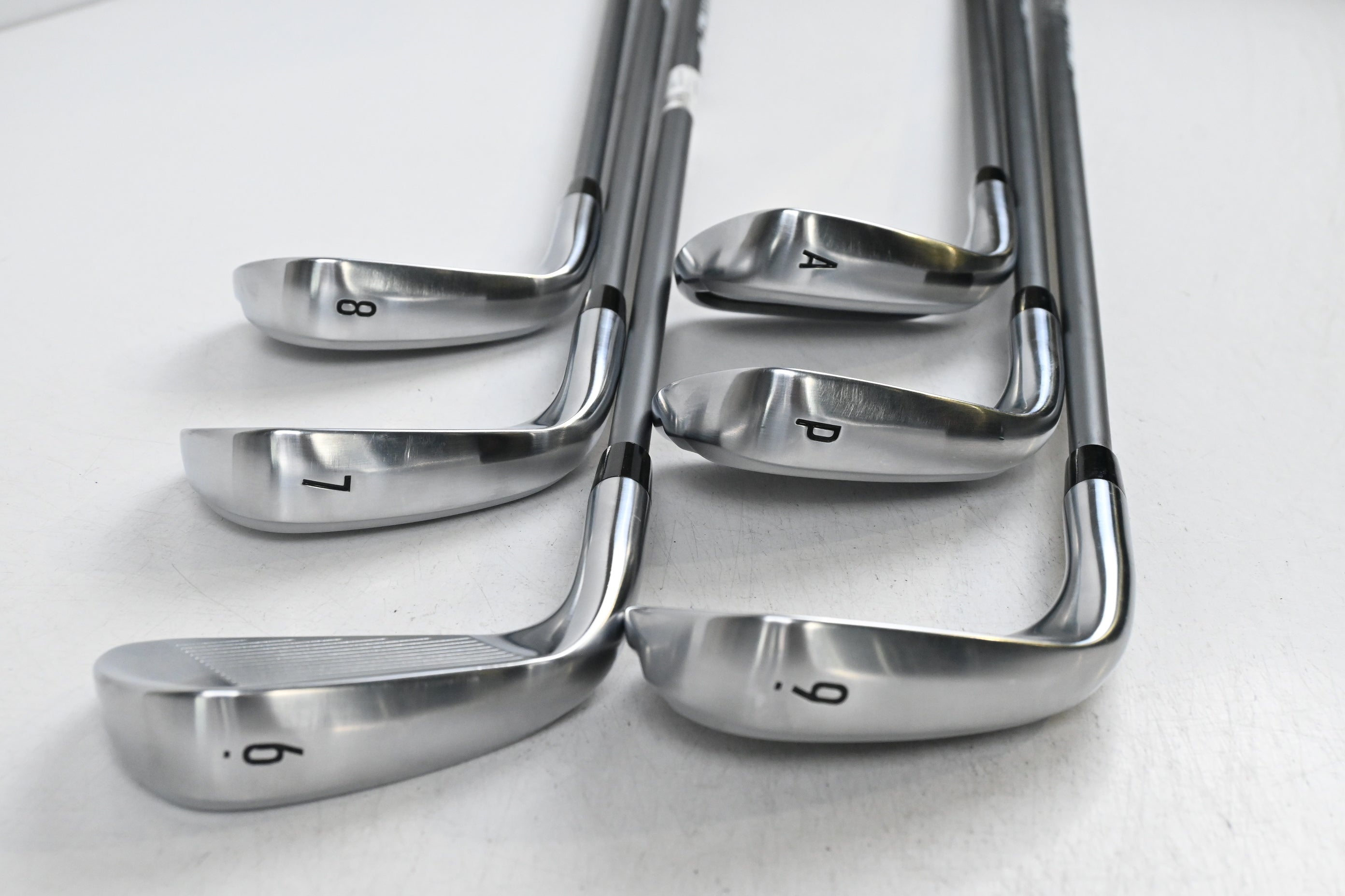Callaway Quantum Max Irons / 6-PW+GW / Regular Flex Denali Charcoal 60 Shafts