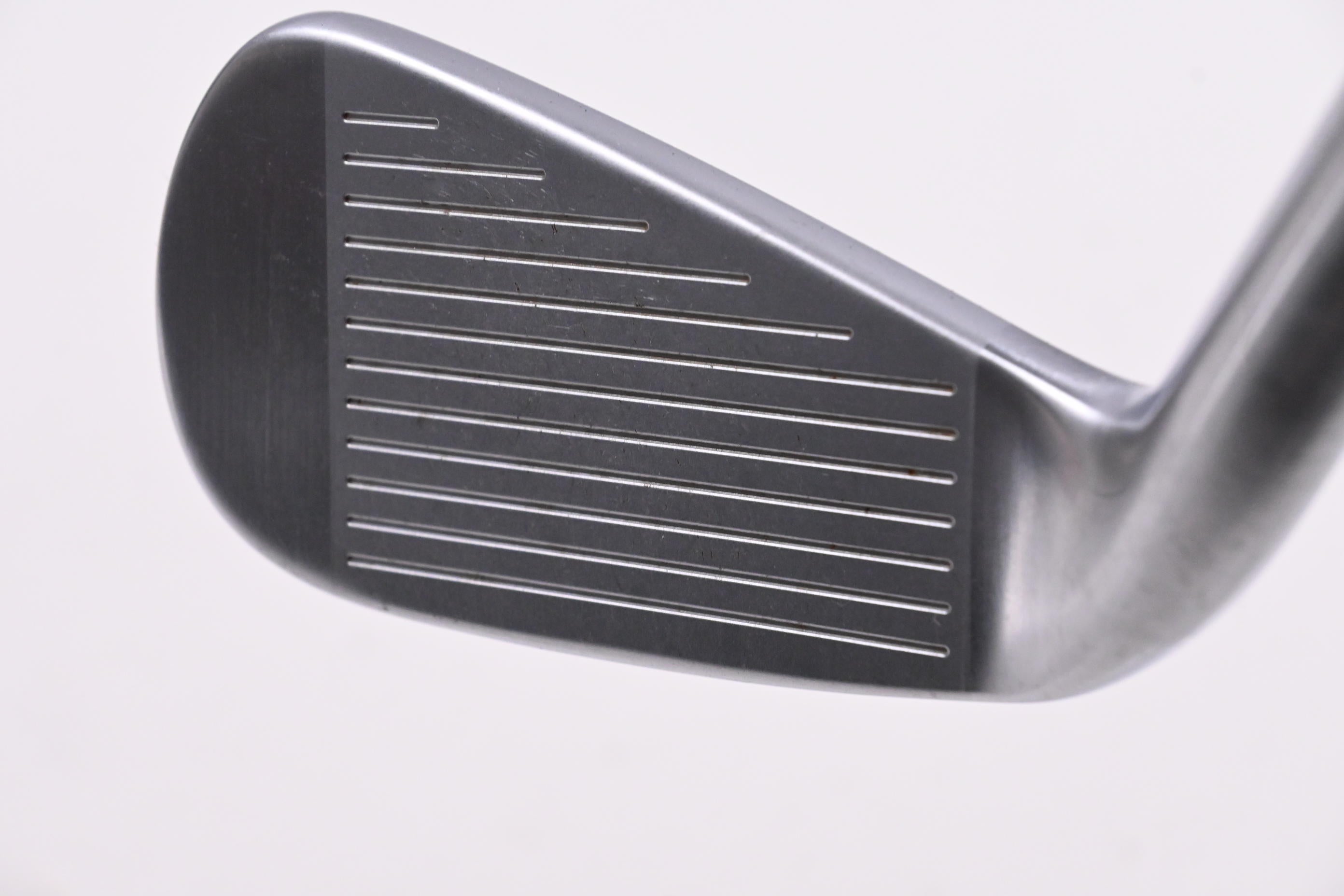 Taylormade SIM UDI #2 Iron / 18 Degree / Stiff Flex Diamana Thump 90 Shaft