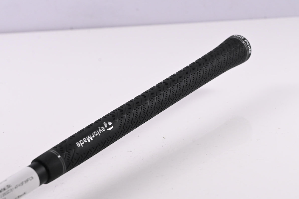 Taylormade Qi4D Driver / 10.5 Degree / Regular Flex Mitsubishi Reax 50 Shaft