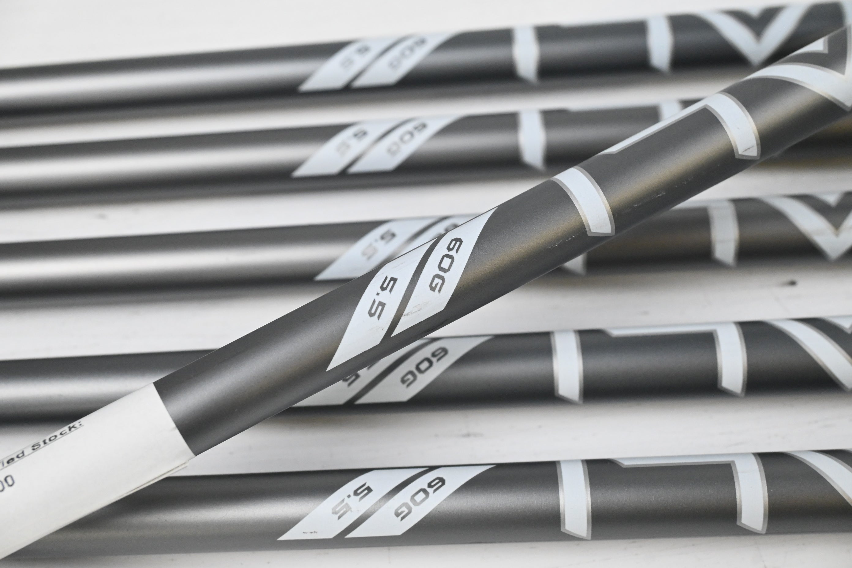 Callaway Quantum Max Irons / 6-PW+GW / Regular Flex Denali Charcoal 60 Shafts