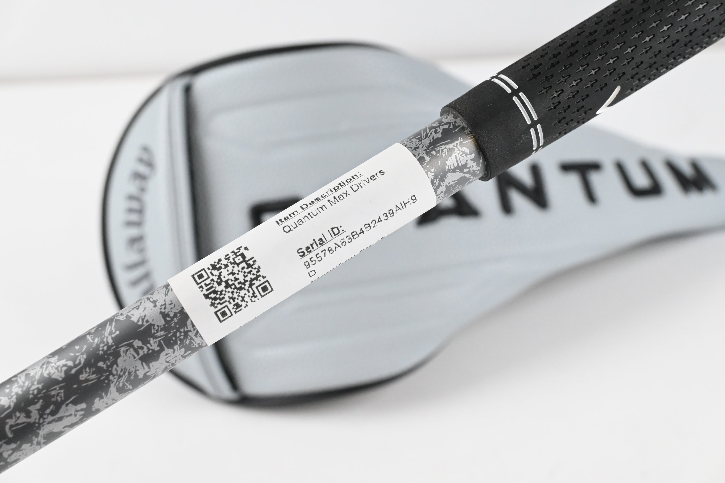 Callaway Quantum Max Driver / 10.5 Degree / Stiff Flex Denali Frost Silver 50