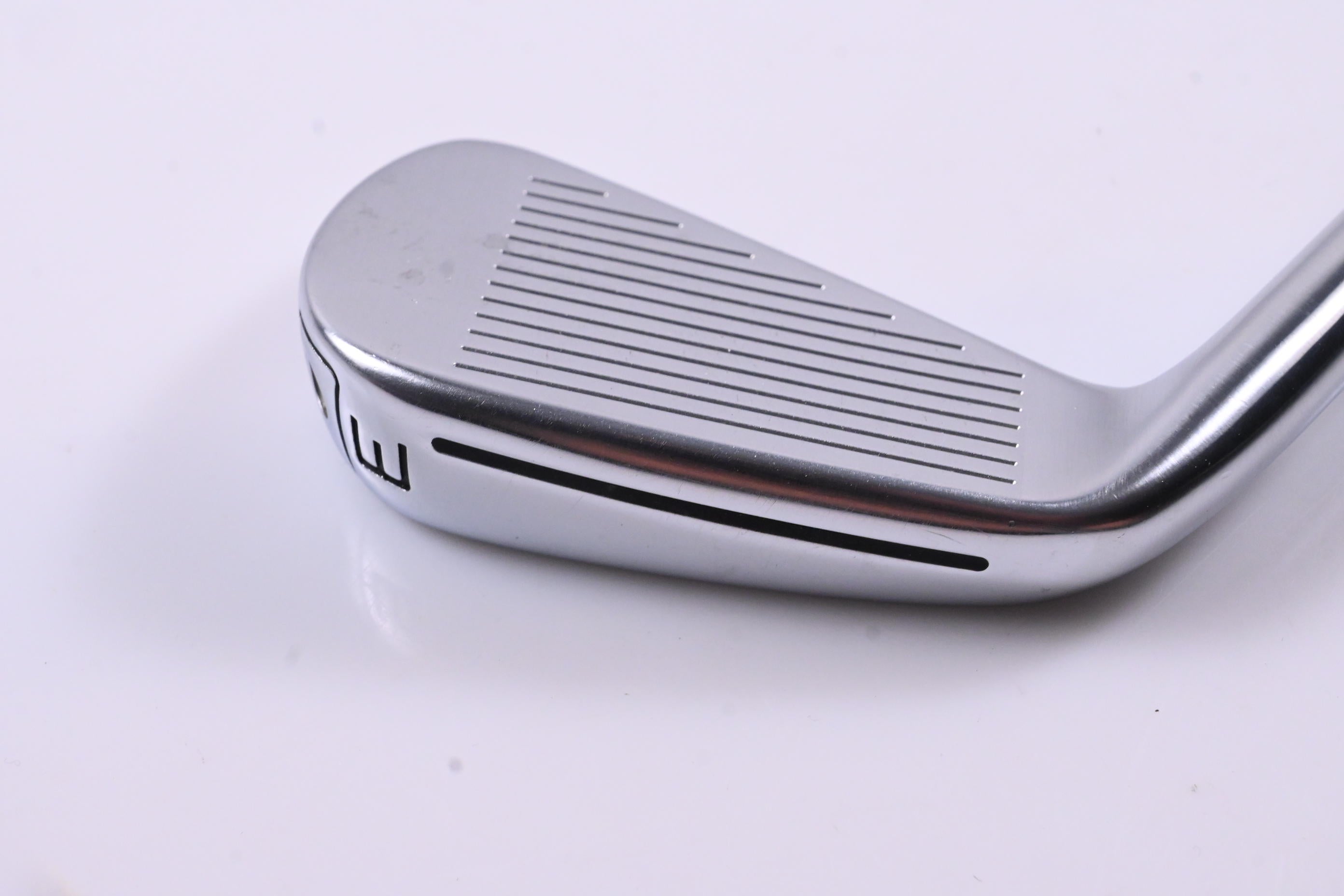 Taylormade P790 2019 #3 iron / Regular Flex Dynamic Gold 105 R300 Shaft