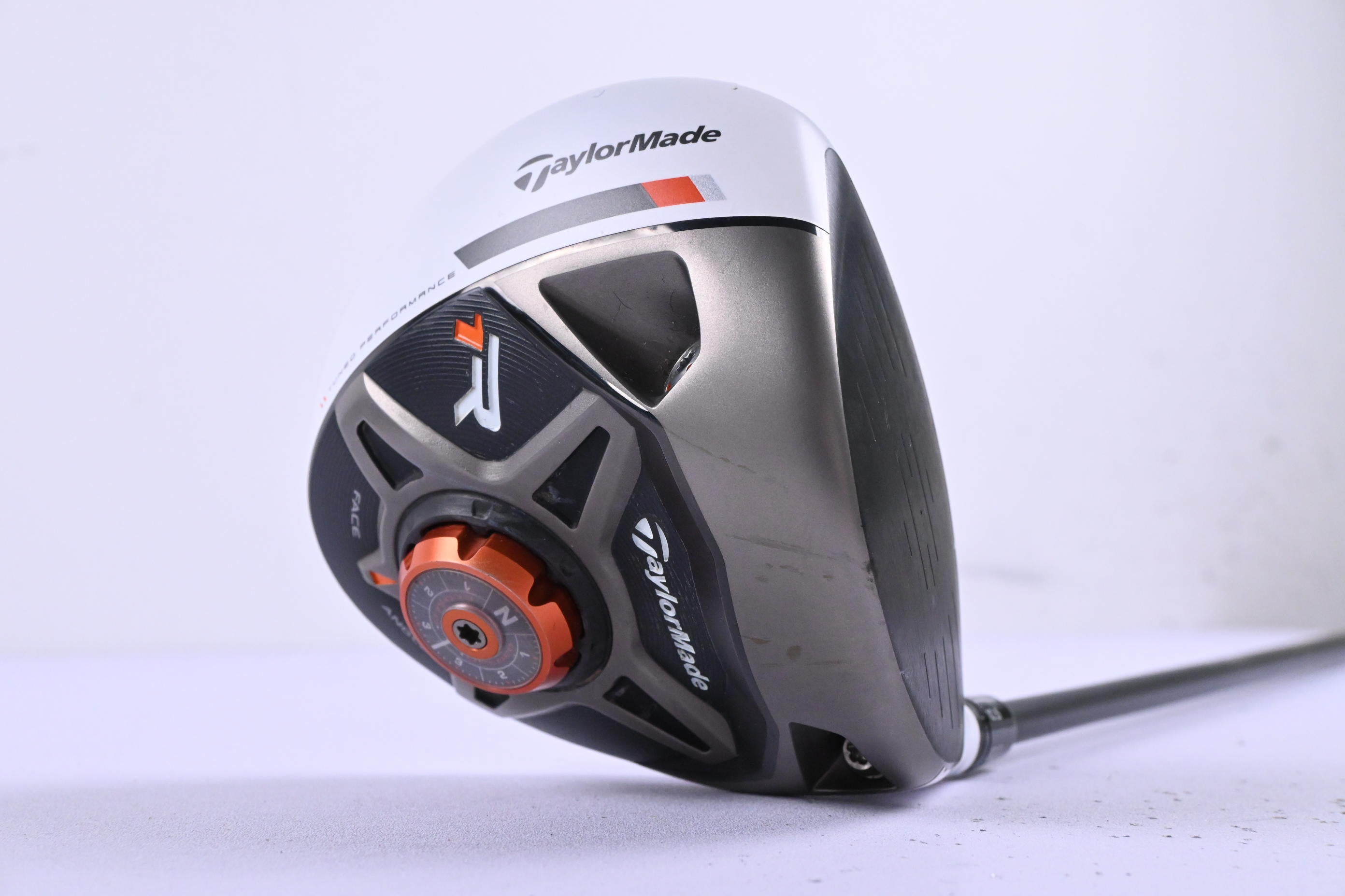 Taylormade R1 Driver / 10.5 Degree / Stiff Flex Aldila RIP Phenom 55 Shaft