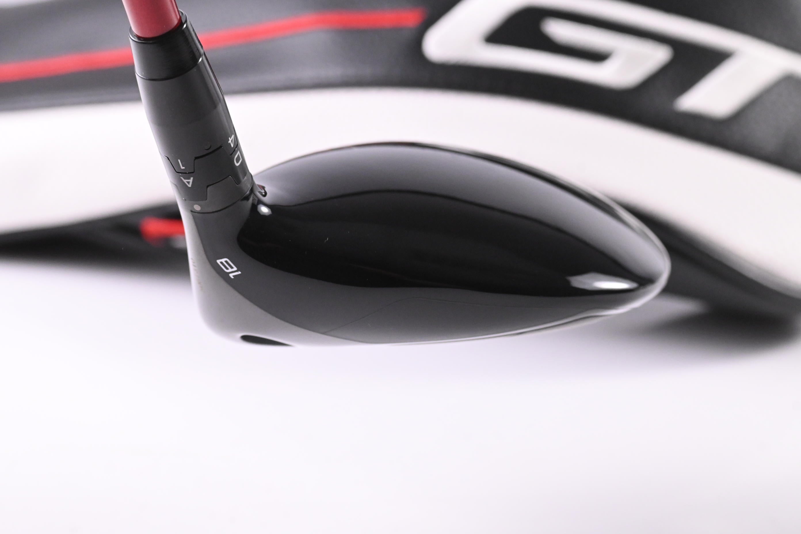 Titleist GT3 #5 Wood / 18 Degree / Regular Flex Project X Denali Red 60 Shaft