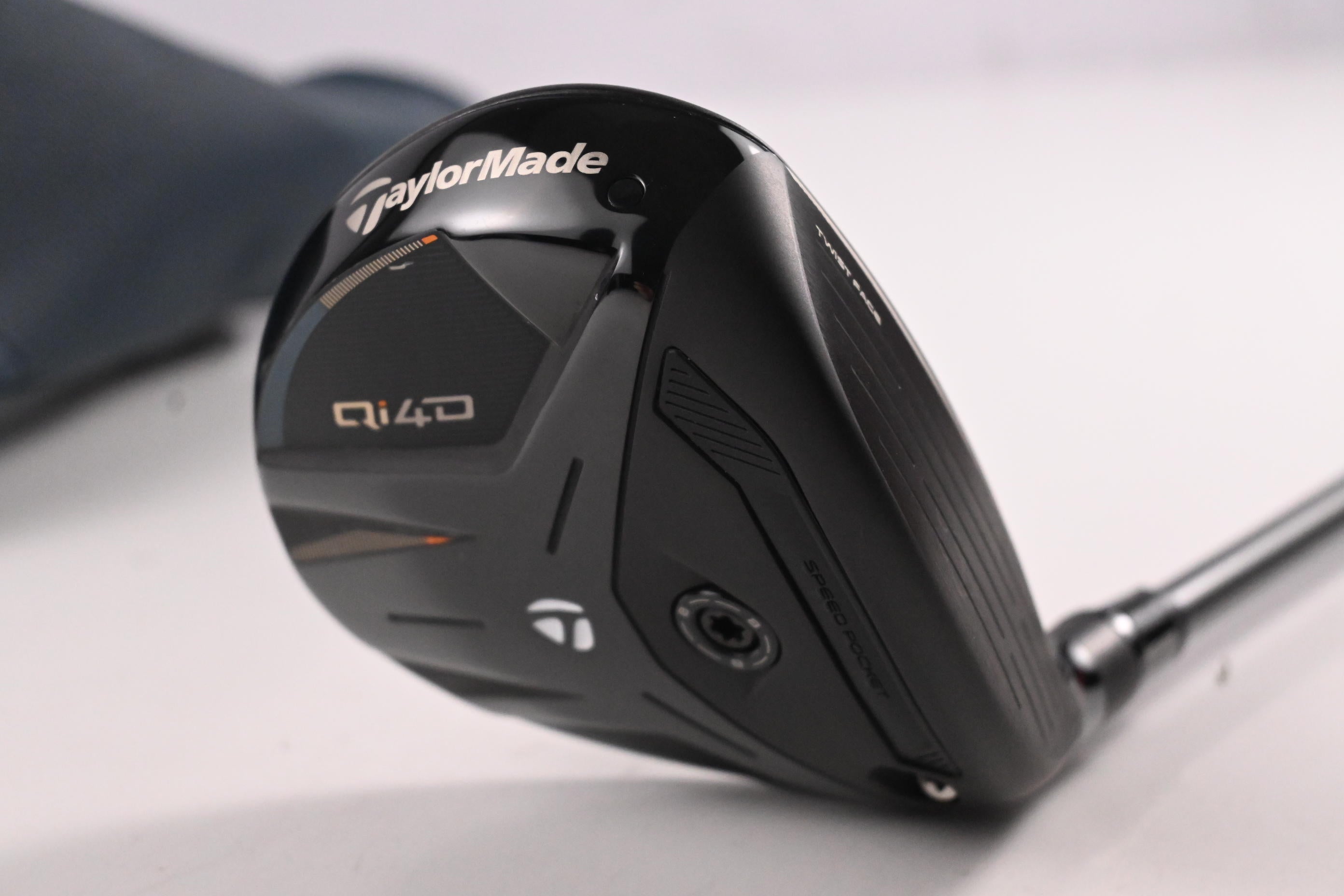 Taylormade Qi4D #7 Wood / 21 Degree / Regular Flex Aldila Synergy 60 Shaft
