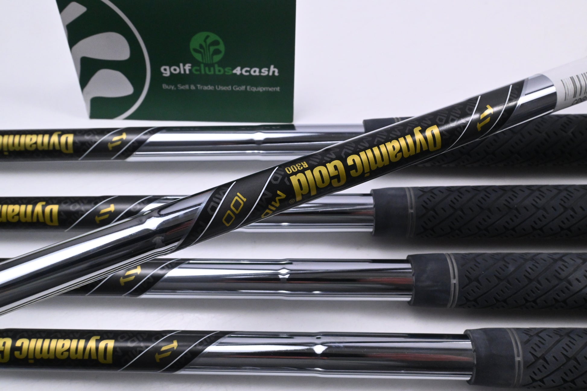 Callaway Apex Ai200 Irons / 4-PW / Regular Flex Dynamic Gold Mid R300 100 Shafts