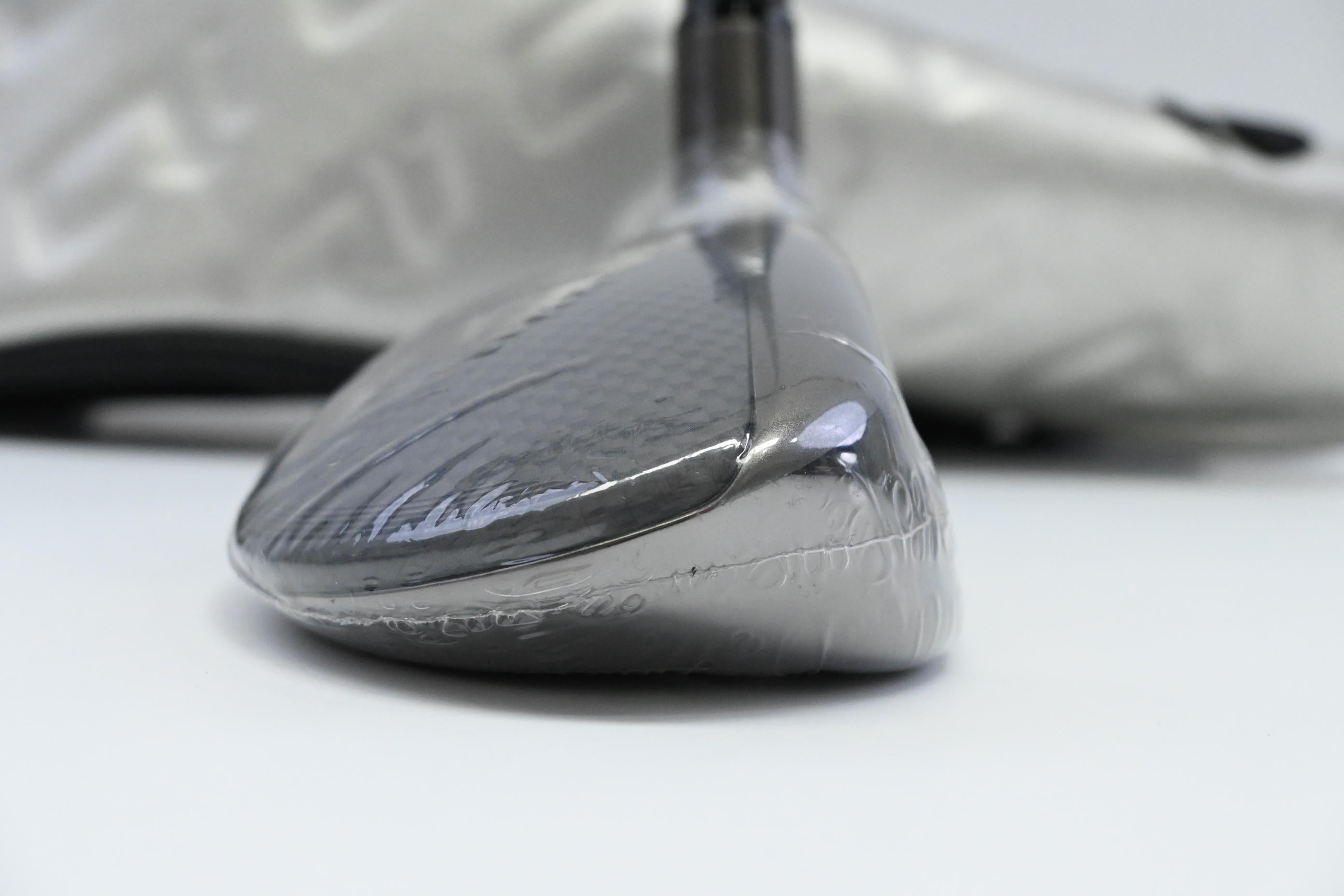 Taylormade Qi35 #3 Hybrid / 19 Degree / Stiff Flex Fujikura Ventus Blue 7 Shaft