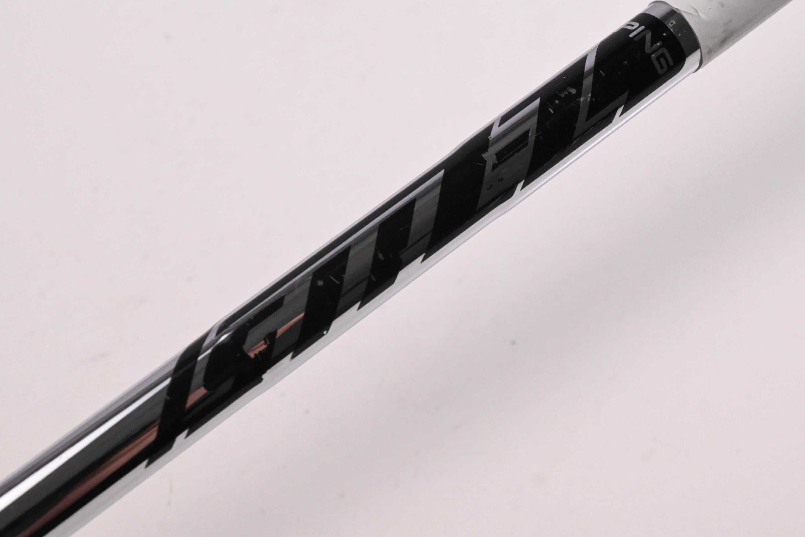 Ping ChipR / Black Dot / 35.25 Inch