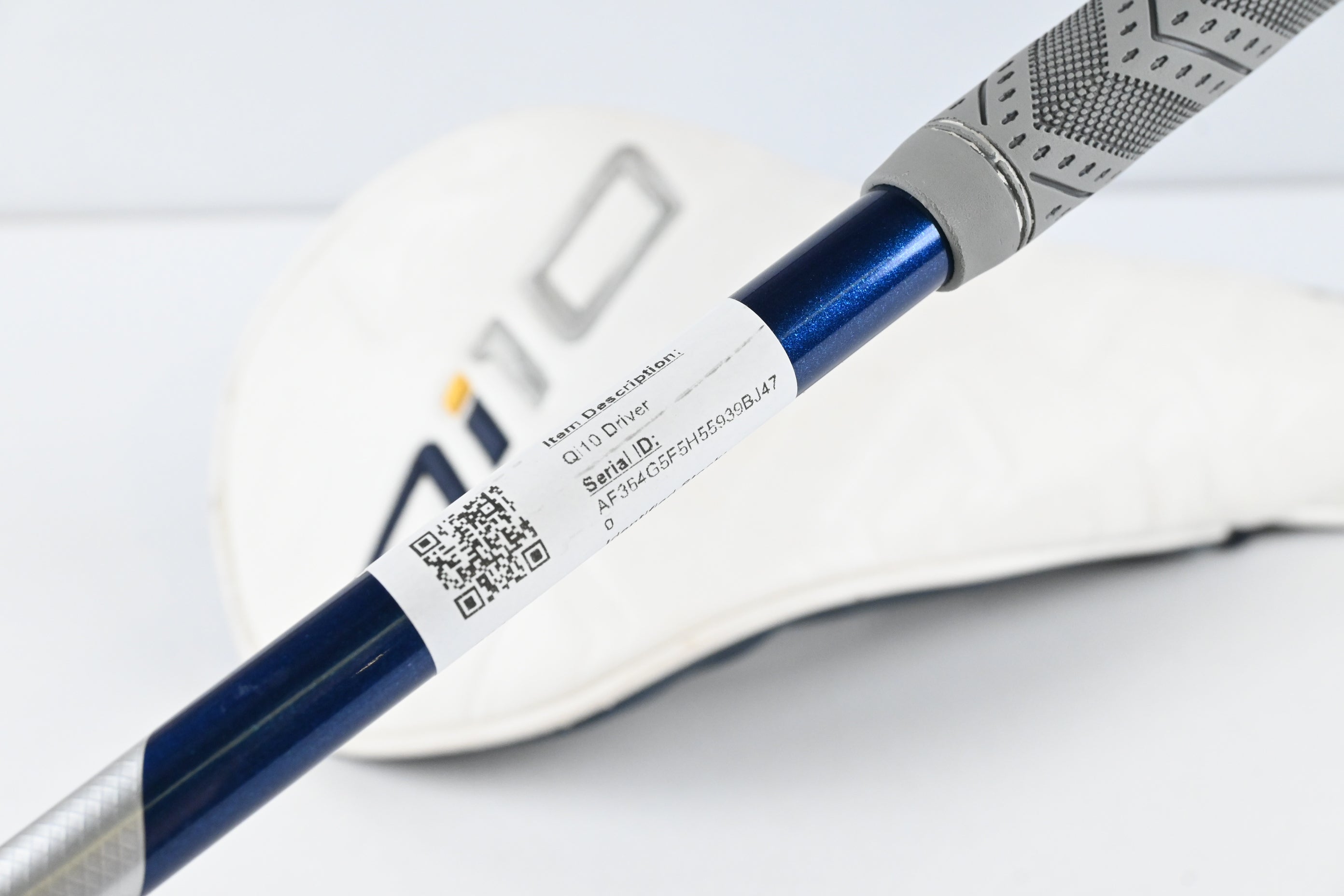 Taylormade Qi10 Driver / 12 Degree / Regular Flex Fujikura Ventus TR Blue 5