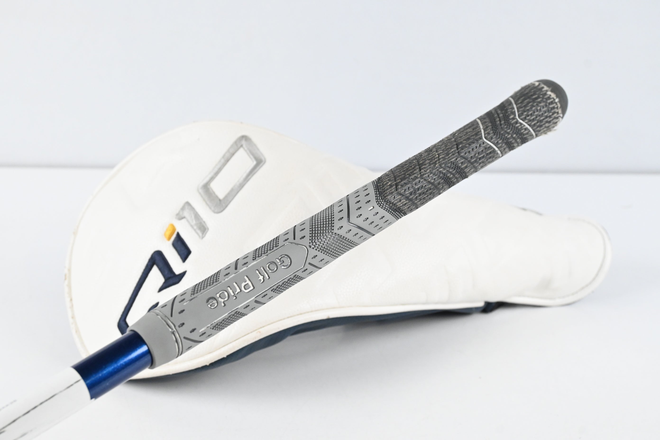 Taylormade Qi10 Driver / 12 Degree / Regular Flex Fujikura Ventus TR Blue 5