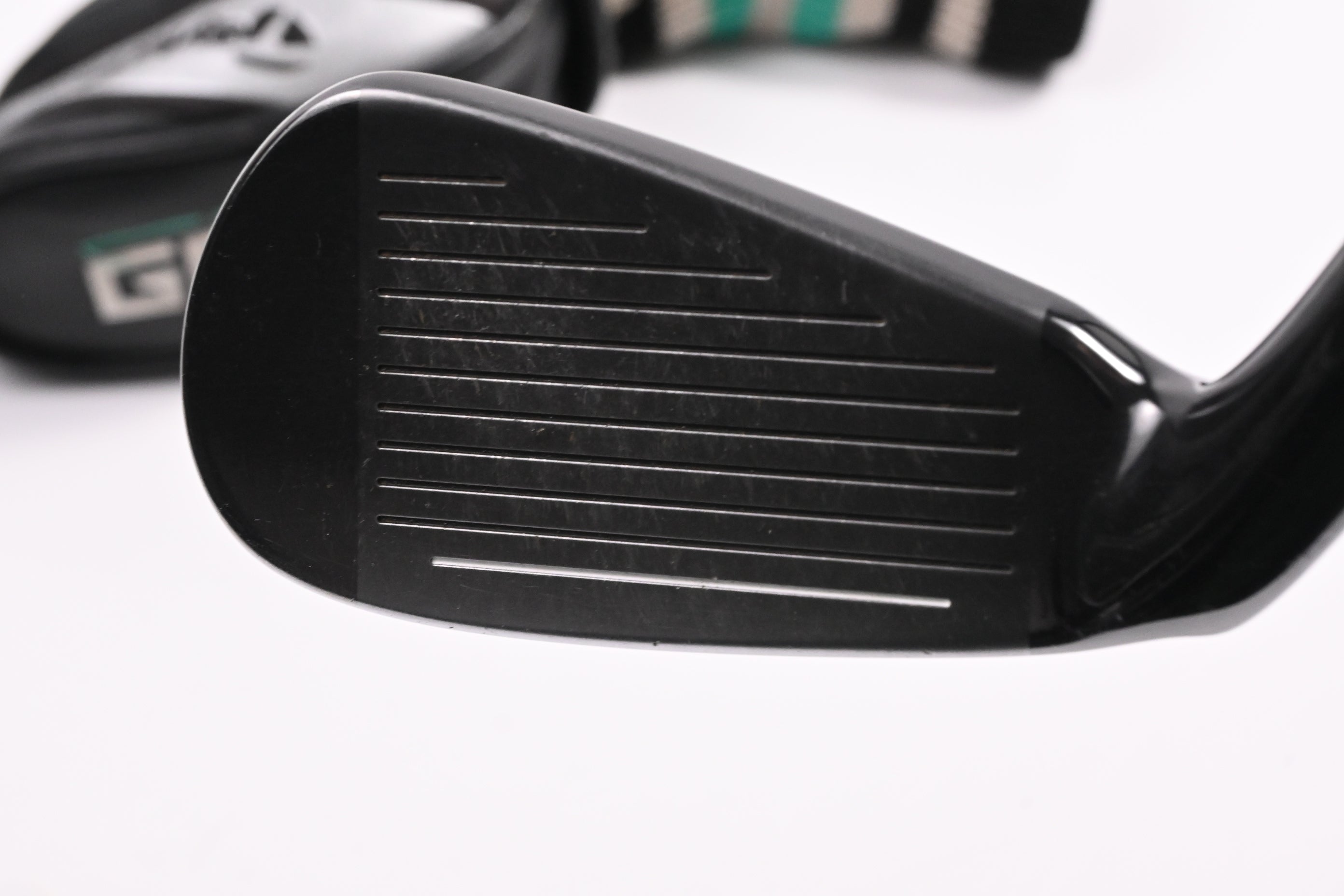 Taylormade GAPR Mid #3 Hybrid / 18 Degree / Stiff Flex KBS Hybrid 80 Shaft