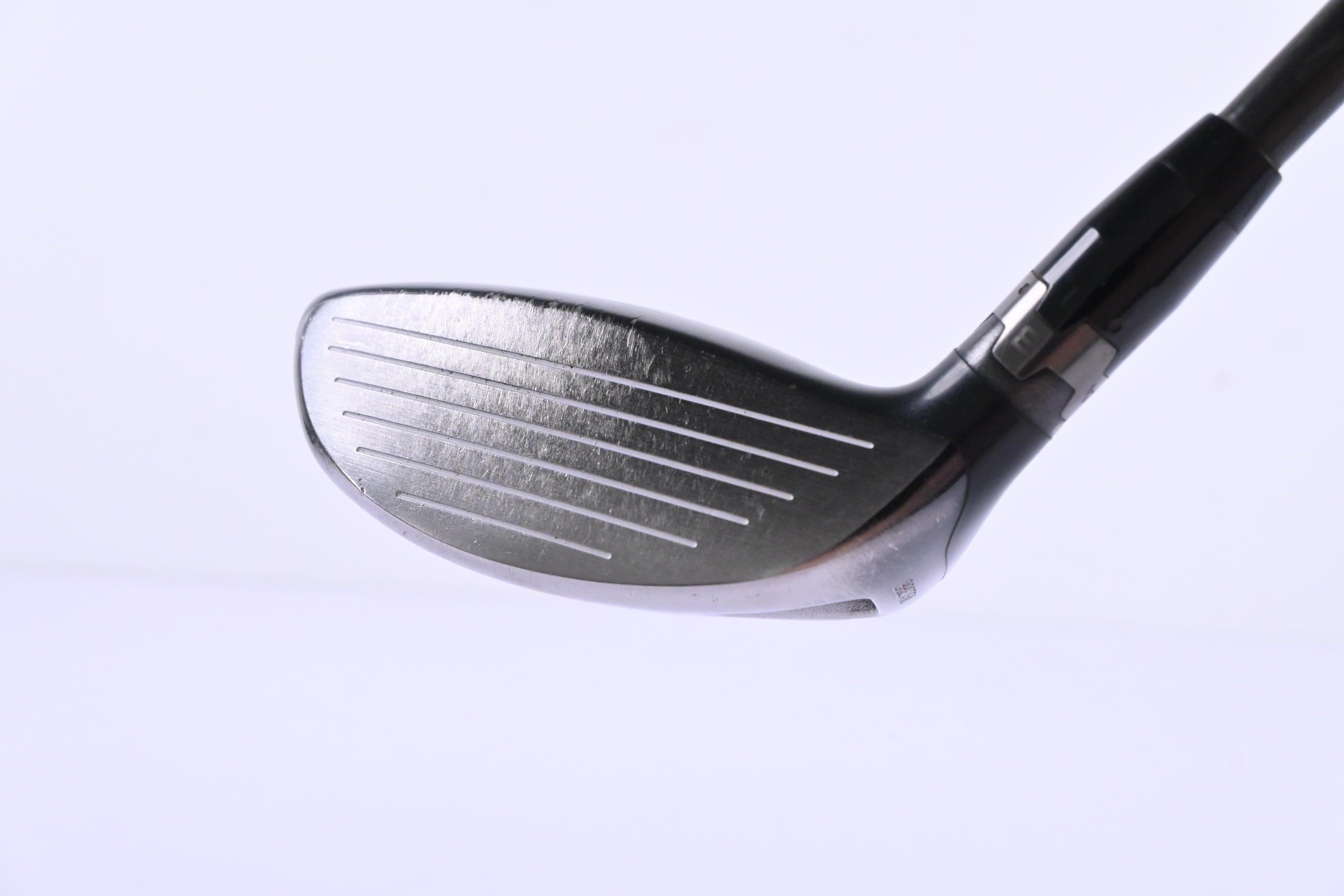 Titleist 913 F #3 Wood / 15 Degree / Regular Flex Aldila Phenom 80 Shaft