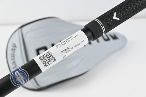 Callaway Quantum Max Driver / 10.5 Degree / Regular Flex Vanquish 4 Shaft