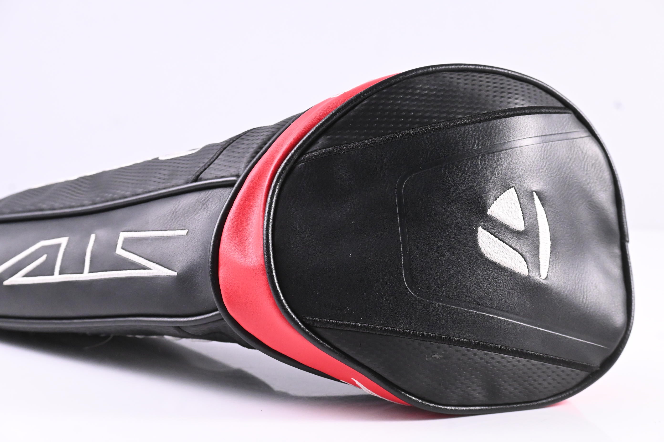 Taylormade Stealth Driver / 9 Degree / Stiff Flex Diamana S+ Blue 70 Shaft