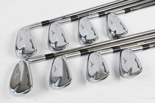 Mizuno Pro 225 Irons / 4-PW+GW / Regular Flex UST Mamiya Recoil 95 Shafts