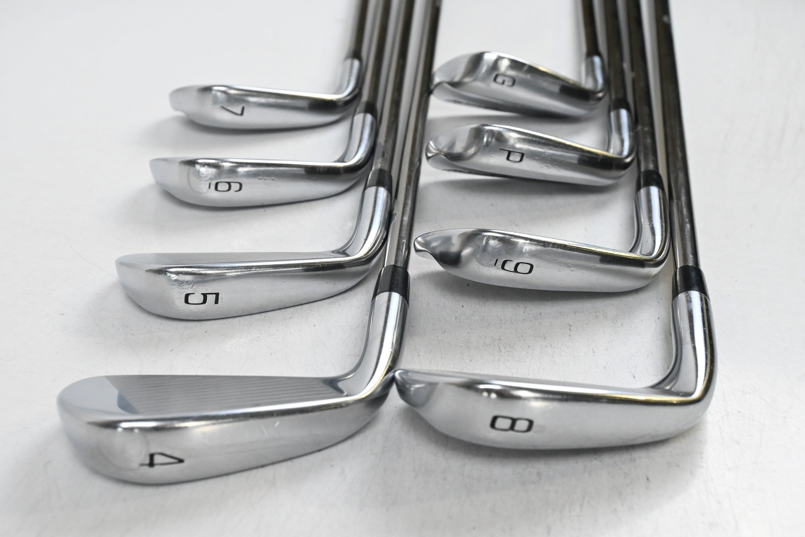 Mizuno Pro 225 Irons / 4-PW+GW / Regular Flex UST Mamiya Recoil 95 Shafts