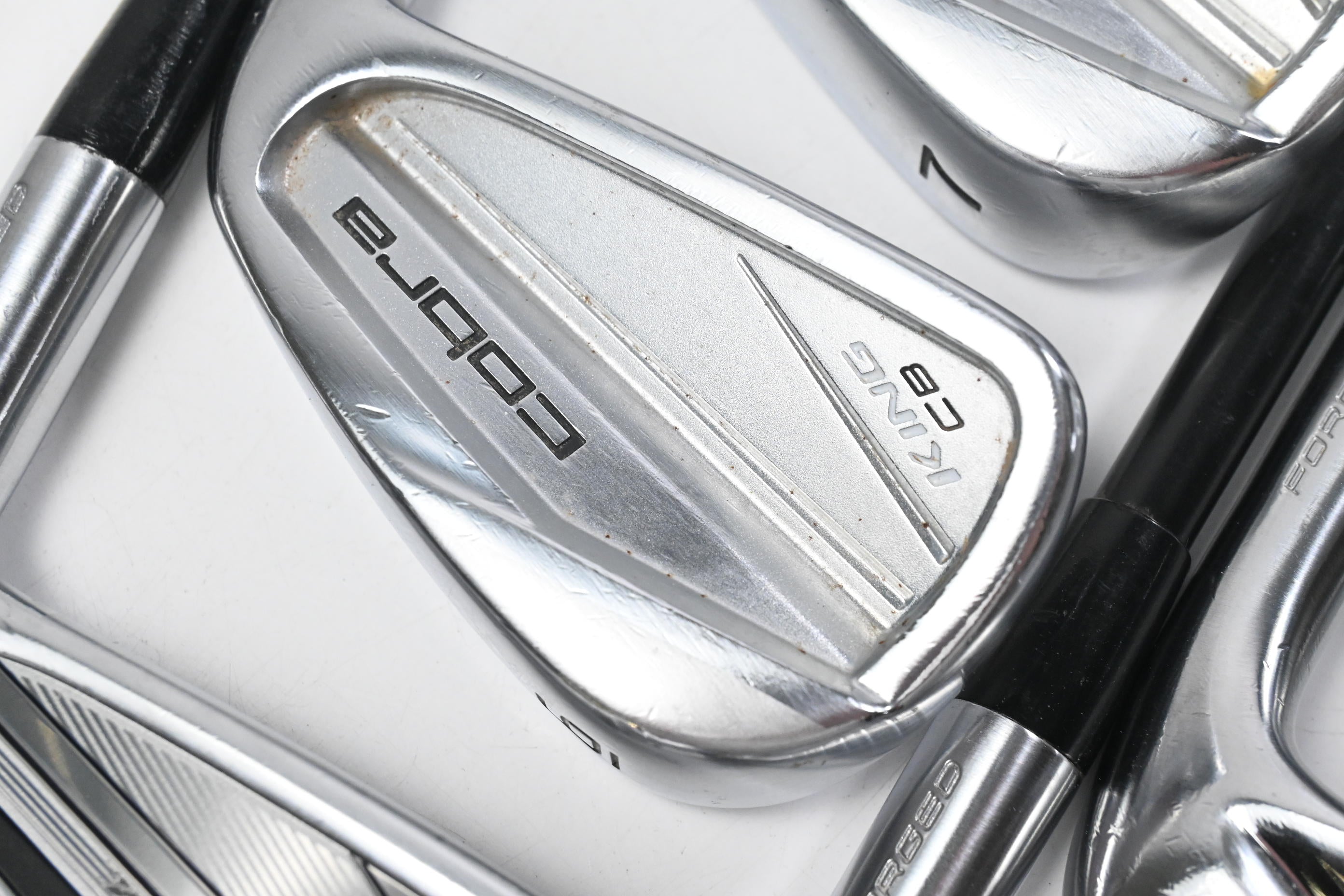 Cobra King CB/MB/Tour Combo Irons / 5-PW / X-Flex AMT White X100 Shafts