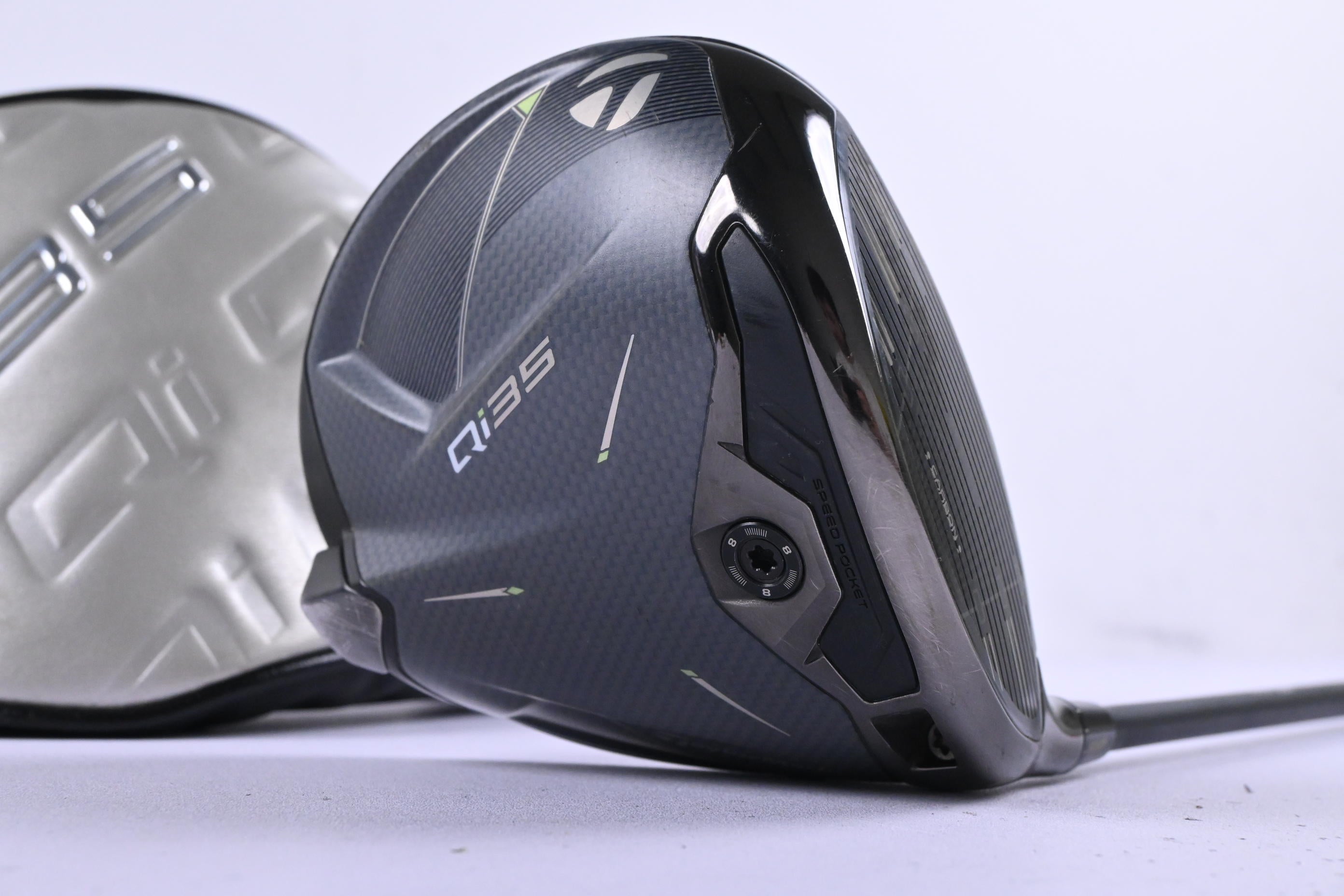 Taylormade Qi35 Driver / 10.5 Degree / Stiff Flex Kai'li Dark Waves Blue 60