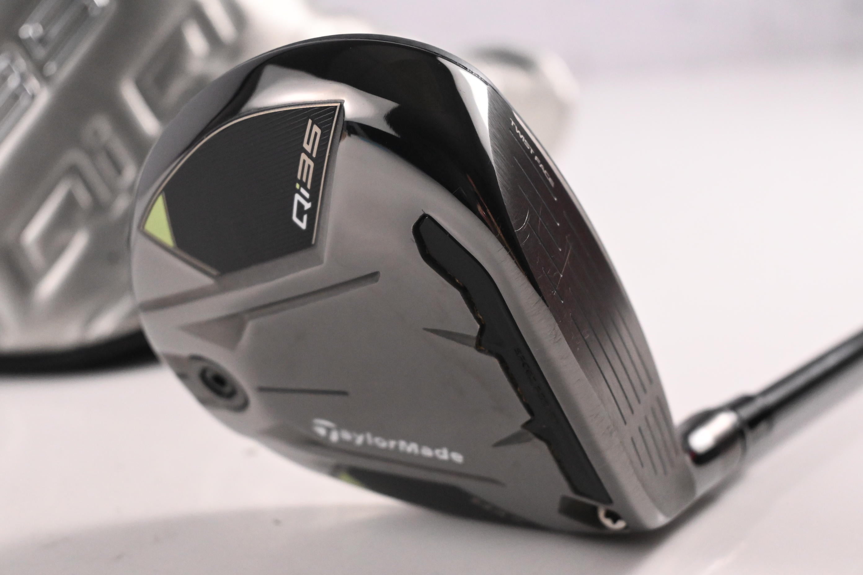 Taylormade Qi35 Max #3 Wood / 15.5 Degree / Regular Flex KBS MAX HL 42 Shaft