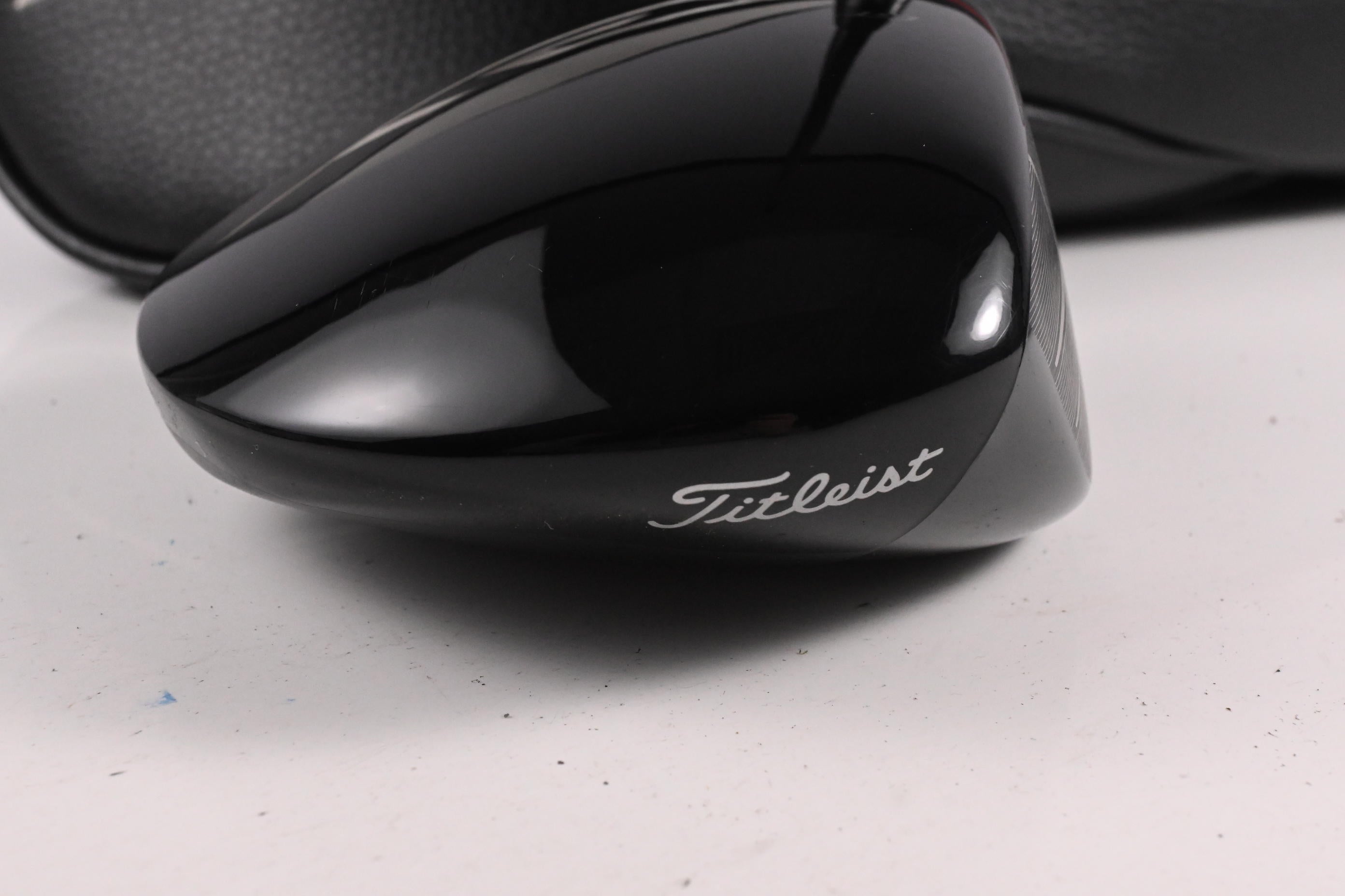 Titleist GT2 Driver / 11 Degree / Regular Flex Tensei AV Blue 55 Shaft