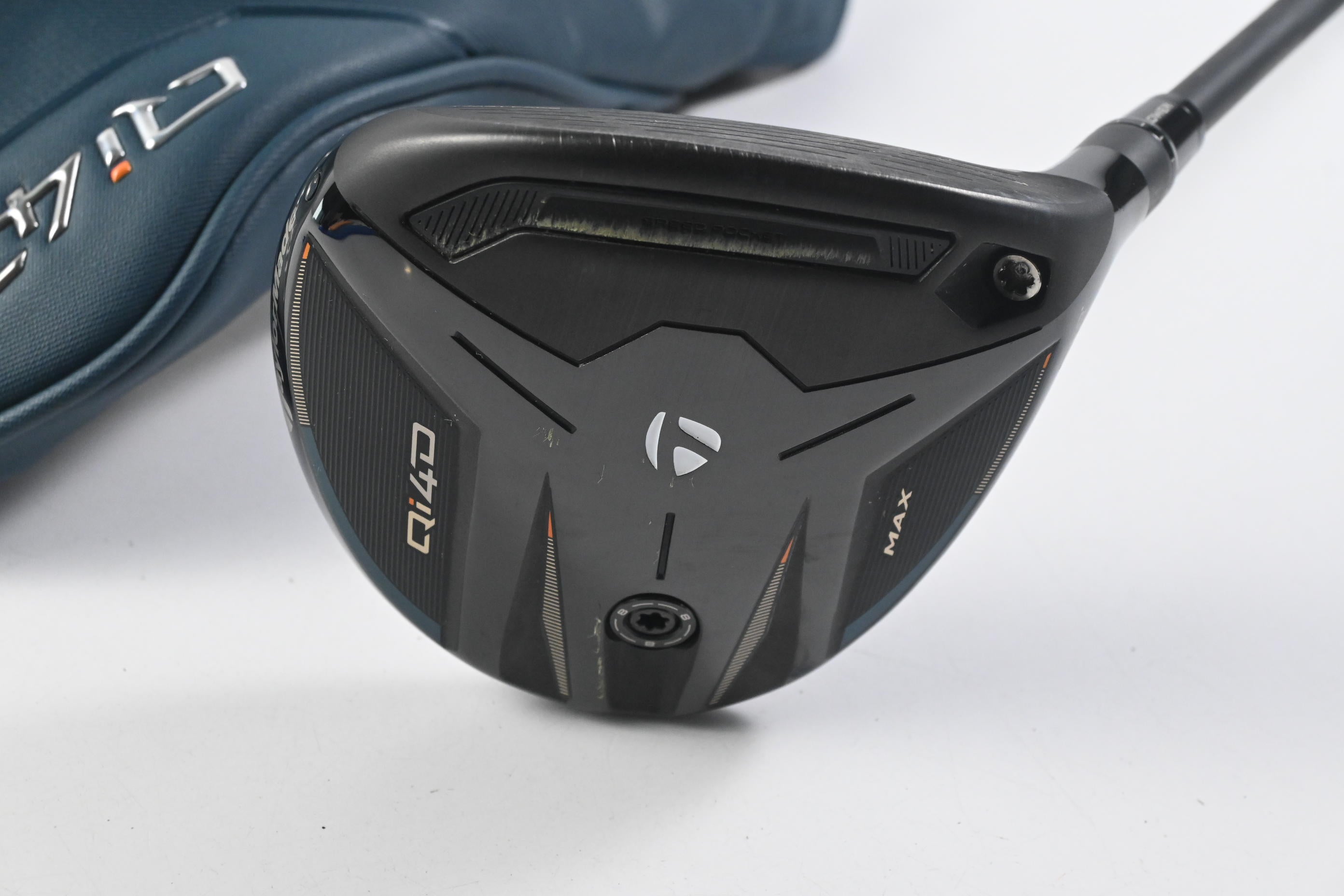Taylormade Qi4D Max #5 Wood / 18 Degree / Regular Flex REAX White 55 Shaft