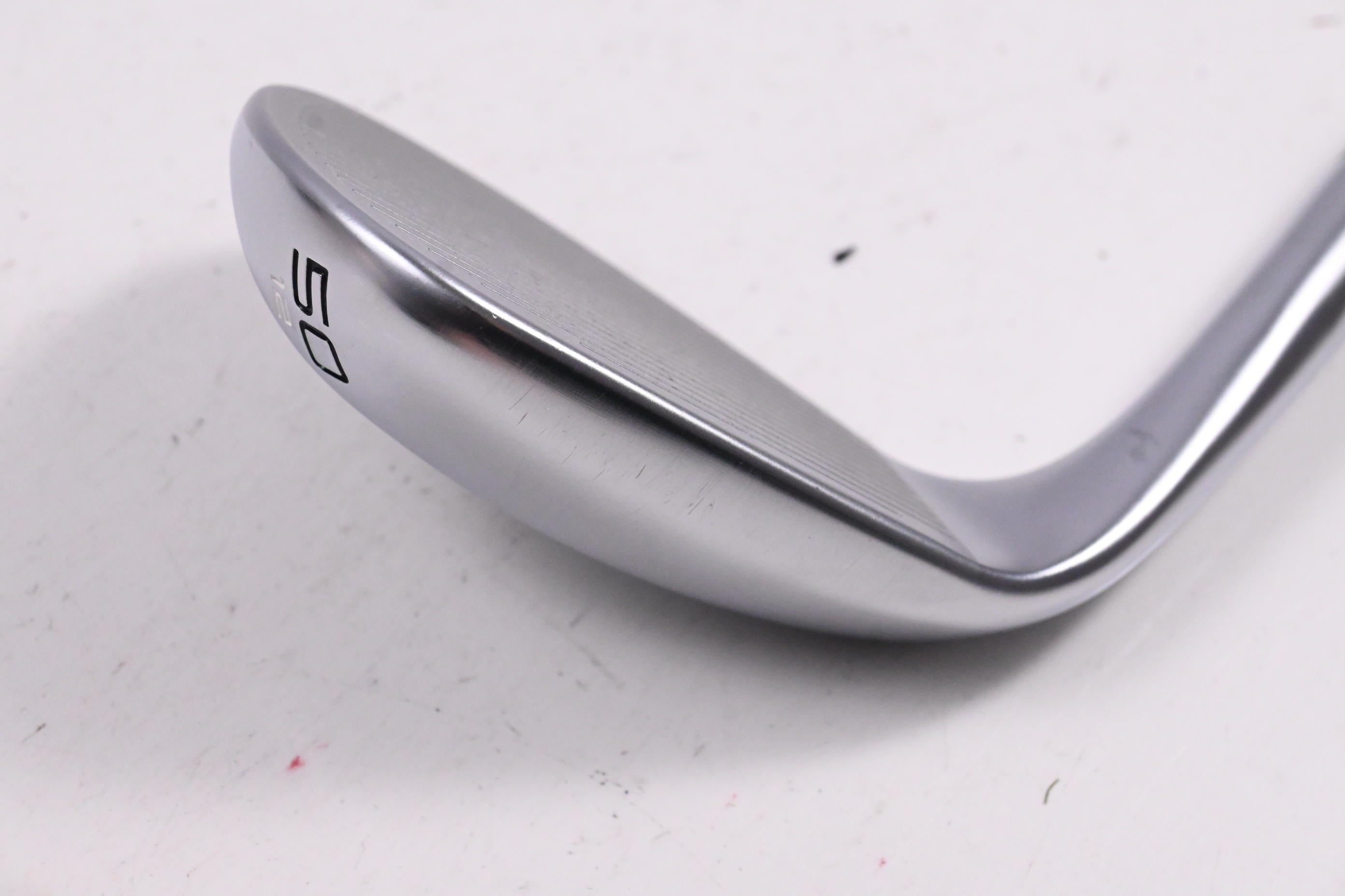 Cleveland CBX Full Face 2 Gap Wedge / 50 Degree / Wedge Flex Dynamic Gold Shaft