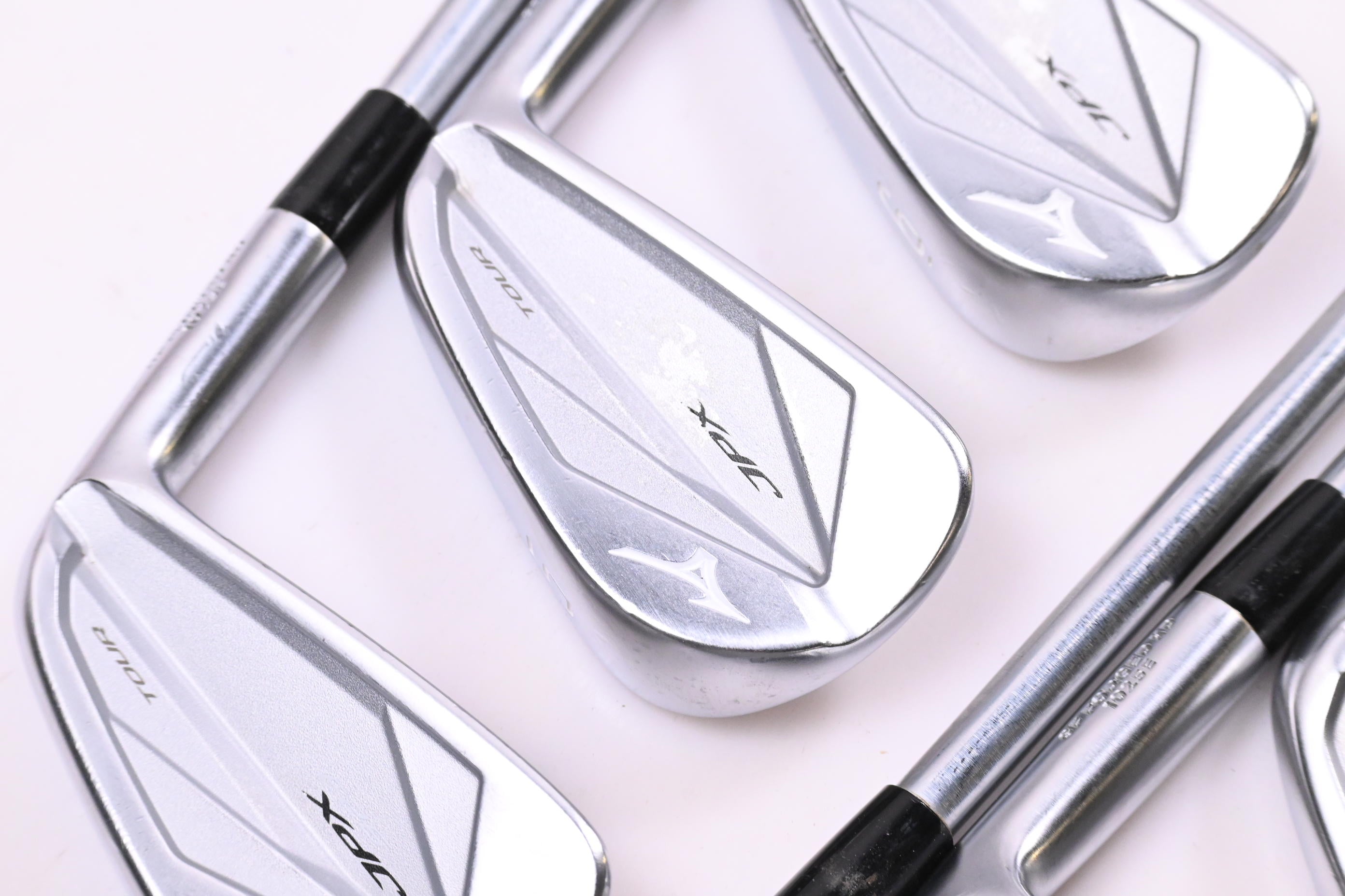 Mizuno JPX 923 Tour Irons / 4-PW / X-Flex Project X LZ 125 Shaft