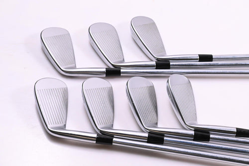 Mizuno JPX 923 Tour Irons / 4-PW / X-Flex Project X LZ 125 Shaft