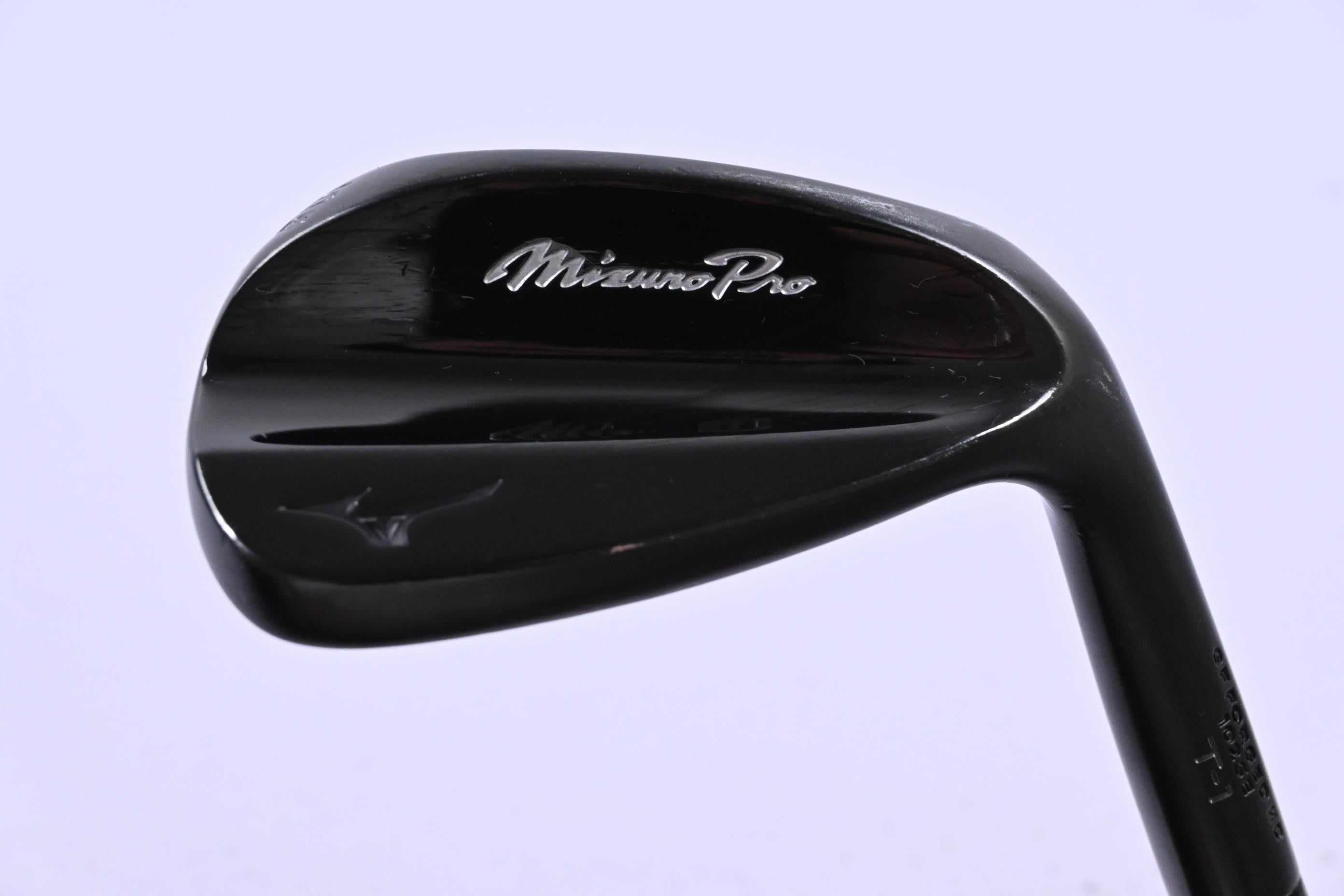Mizuno Pro T-1 Pitching Wedge / 46 Degree / Stiff Flex Project X Loading Zone 120