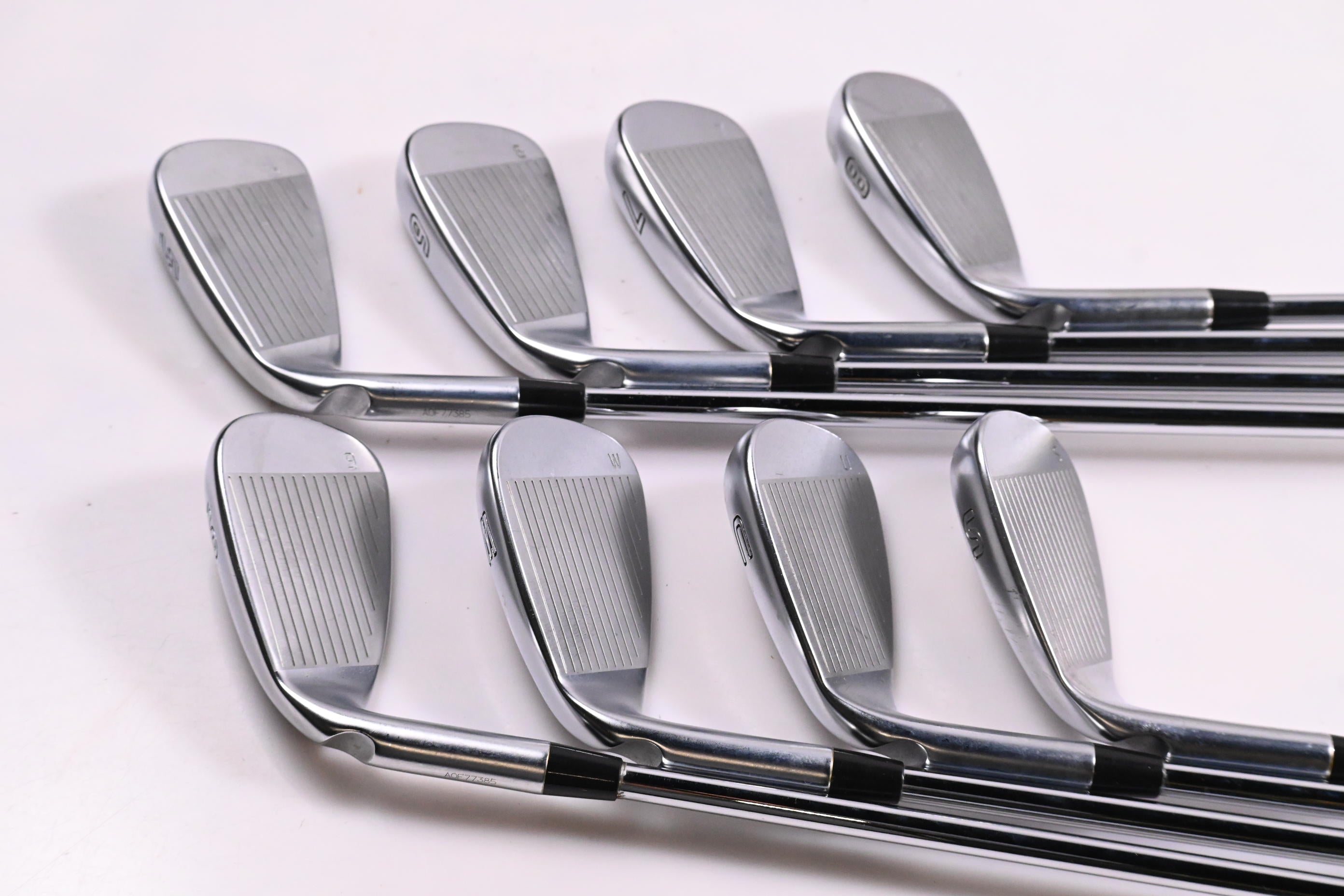Ping G410 Irons / 5-PW+GW+SW / Black Dot / Regular Flex Ping AWT 2.0 Shafts