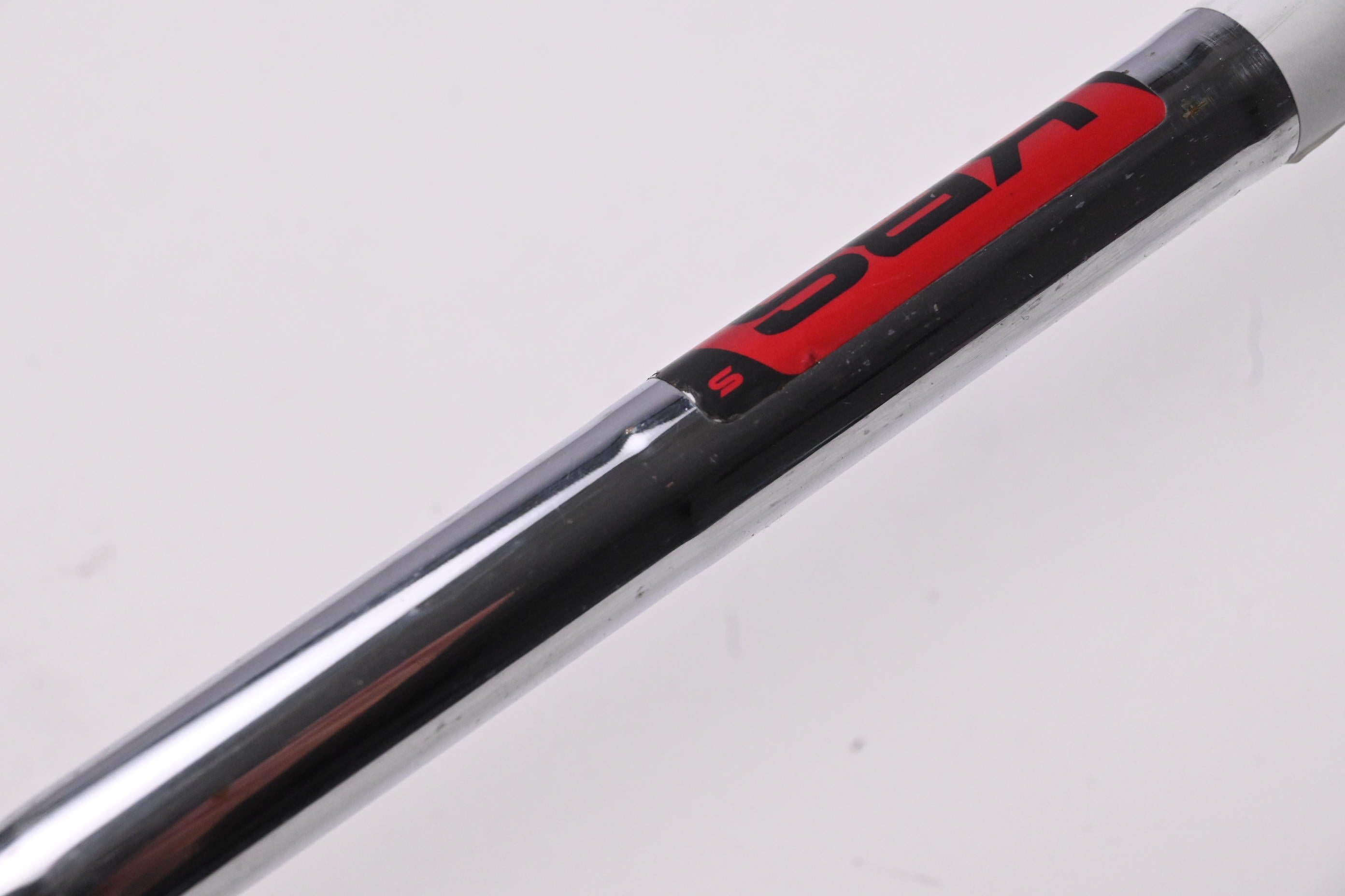 Taylormade P790 2019 #6 Iron / Stiff Flex KBS Tour 90 Shaft