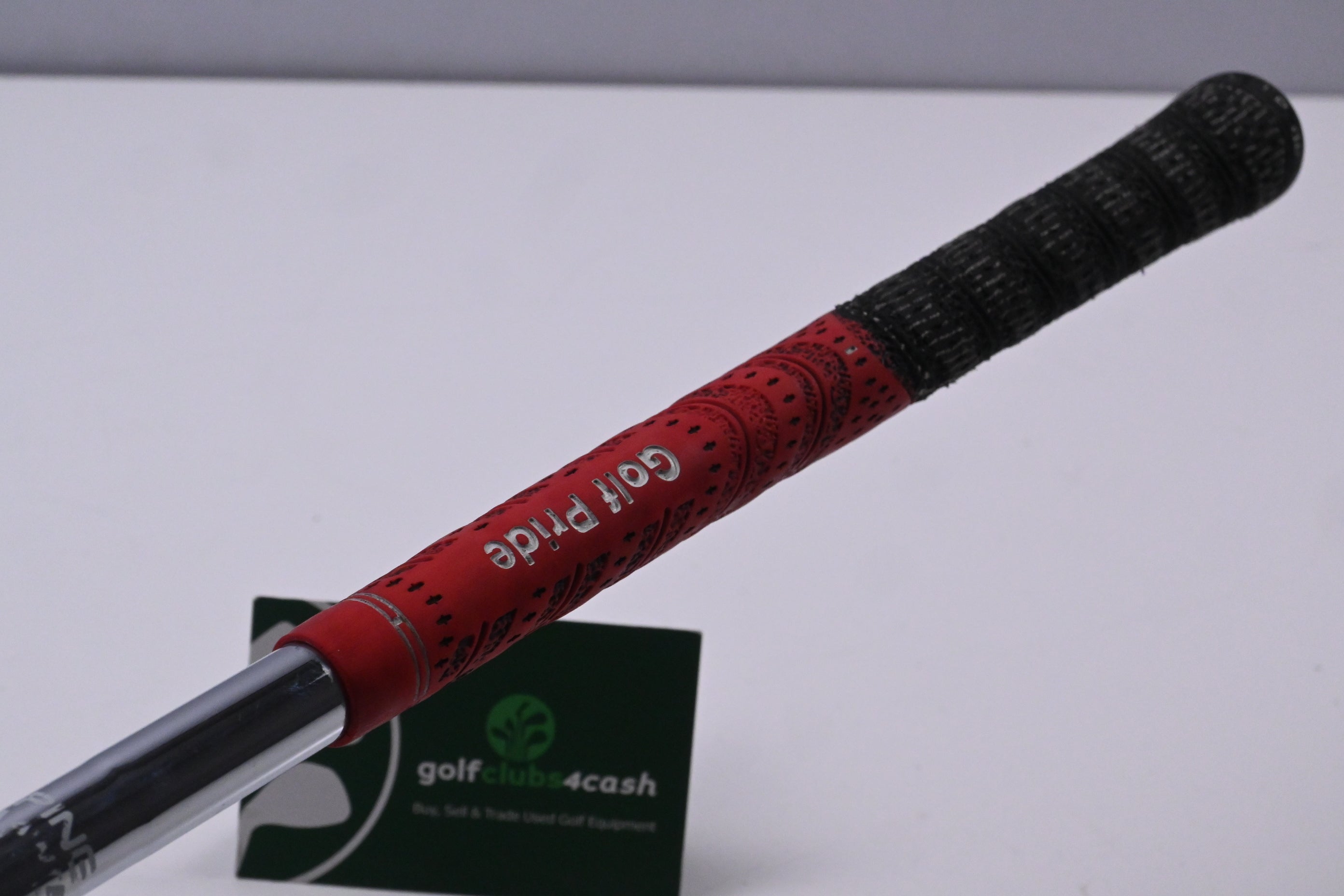 Ping i10 #4 Iron / 24 Degree / Black Dot / Regular Flex Ping AWT Shaft