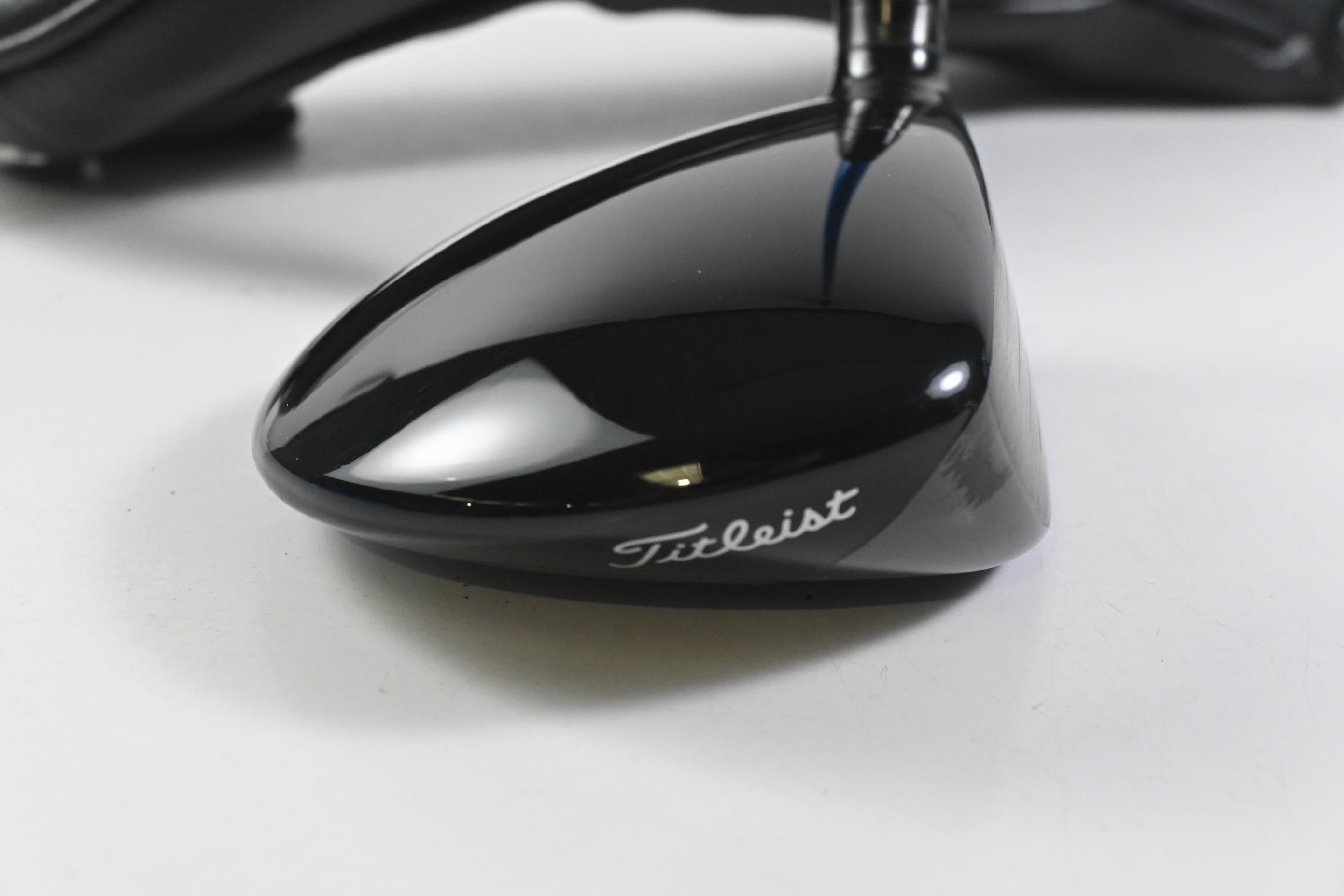 Titleist GT3 #3 Wood / 15 Degree / Regular Flex Accra GX 100F Shaft
