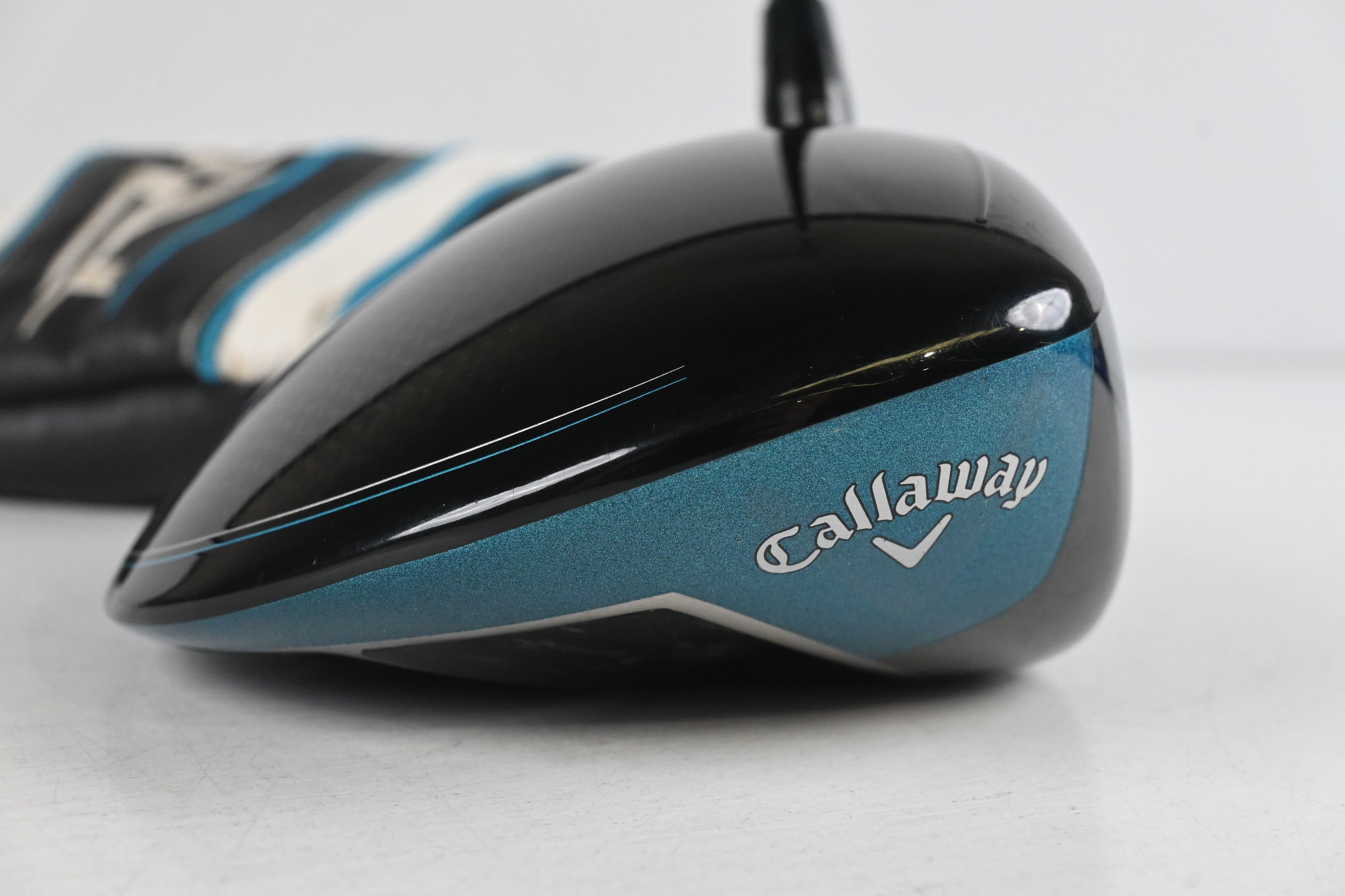 Callaway Rogue Sub Zero Driver / 9 Degree / Regular Flex Hzrdus Yellow 63