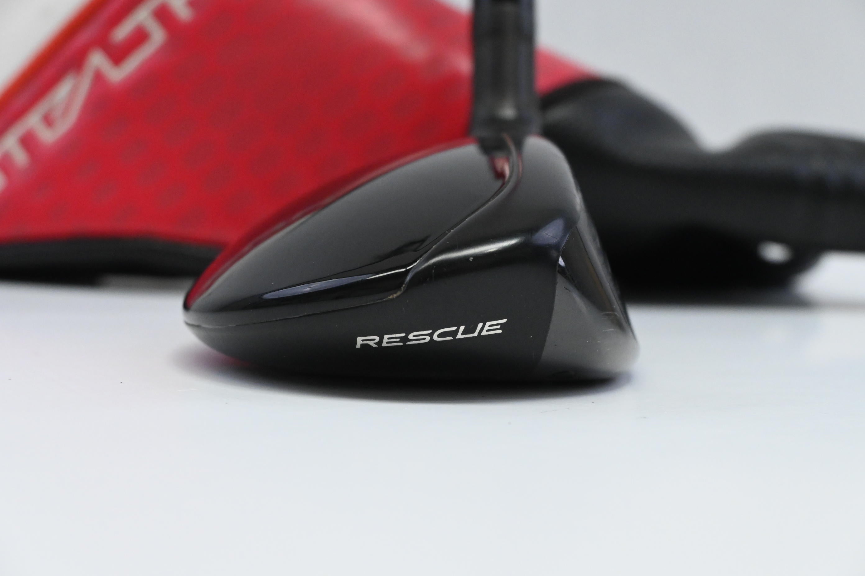 Taylormade Stealth 2 HD #4 Hybrid / 23 Degree / Regular Flex Speeder NX 50 Shaft