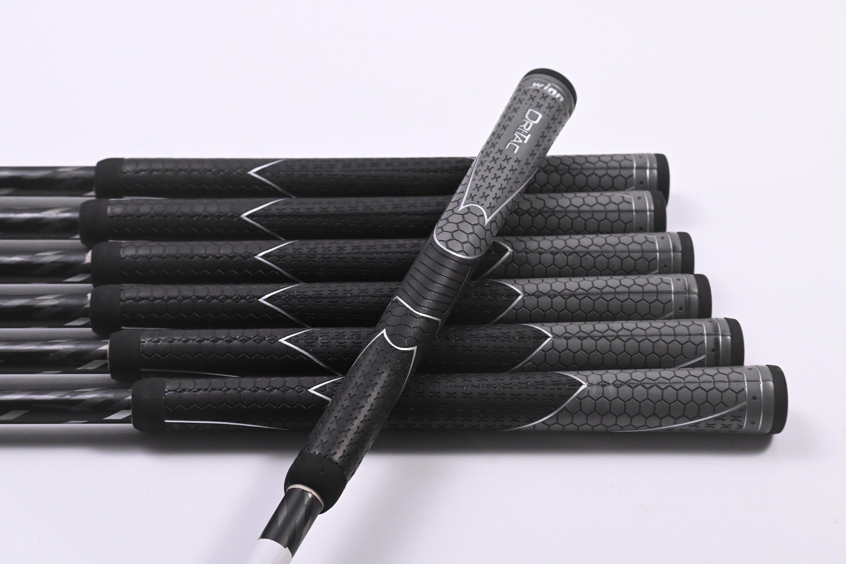 Tour Edge X725 Irons / 6-PW+AW+SW / Regular Flex Project X Cypher 2.0 60 Shafts