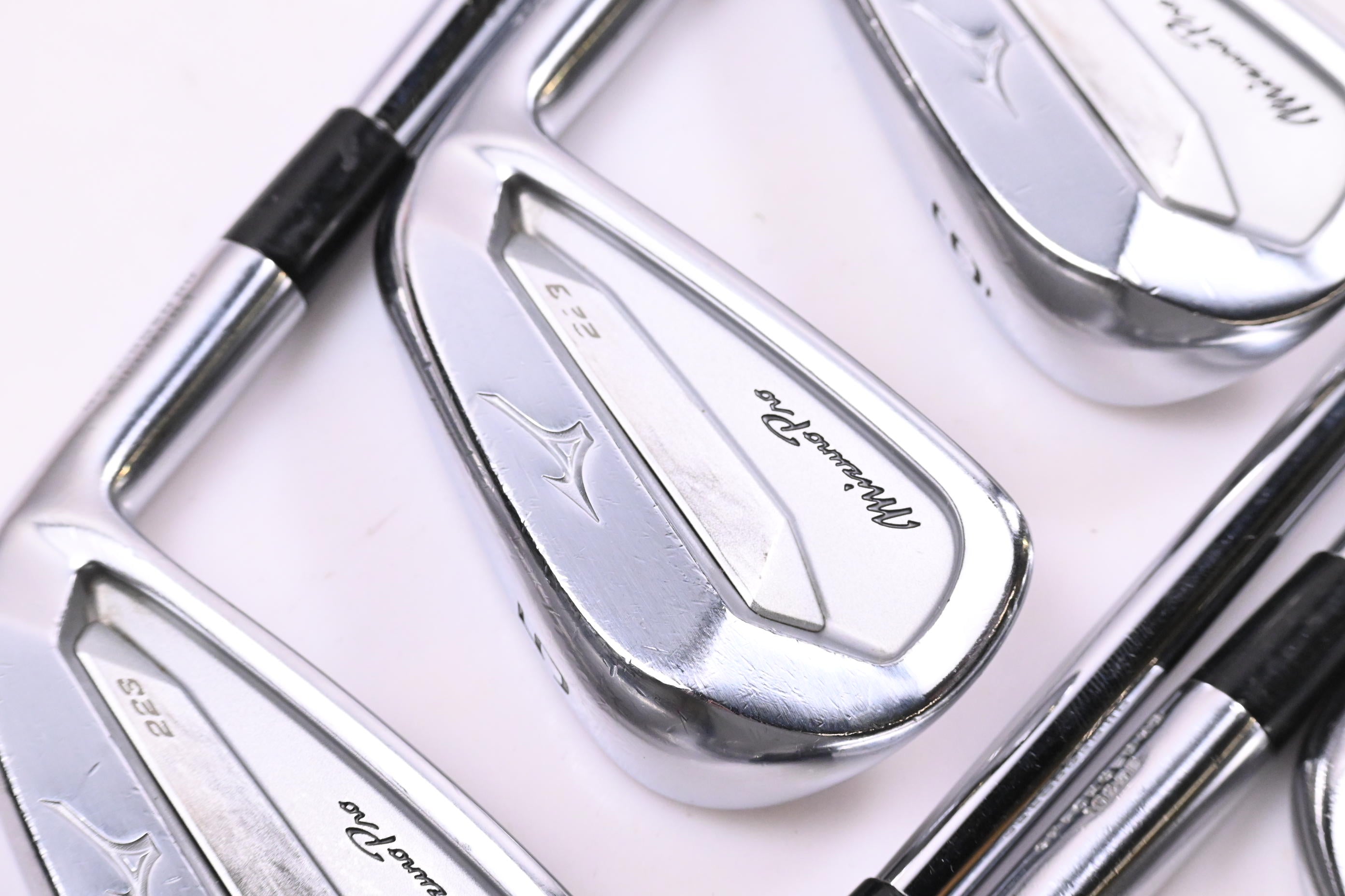Mizuno Pro 223 Irons / 4-PW / Stiff Flex N.S.Pro Modus 120 Tour Shafts