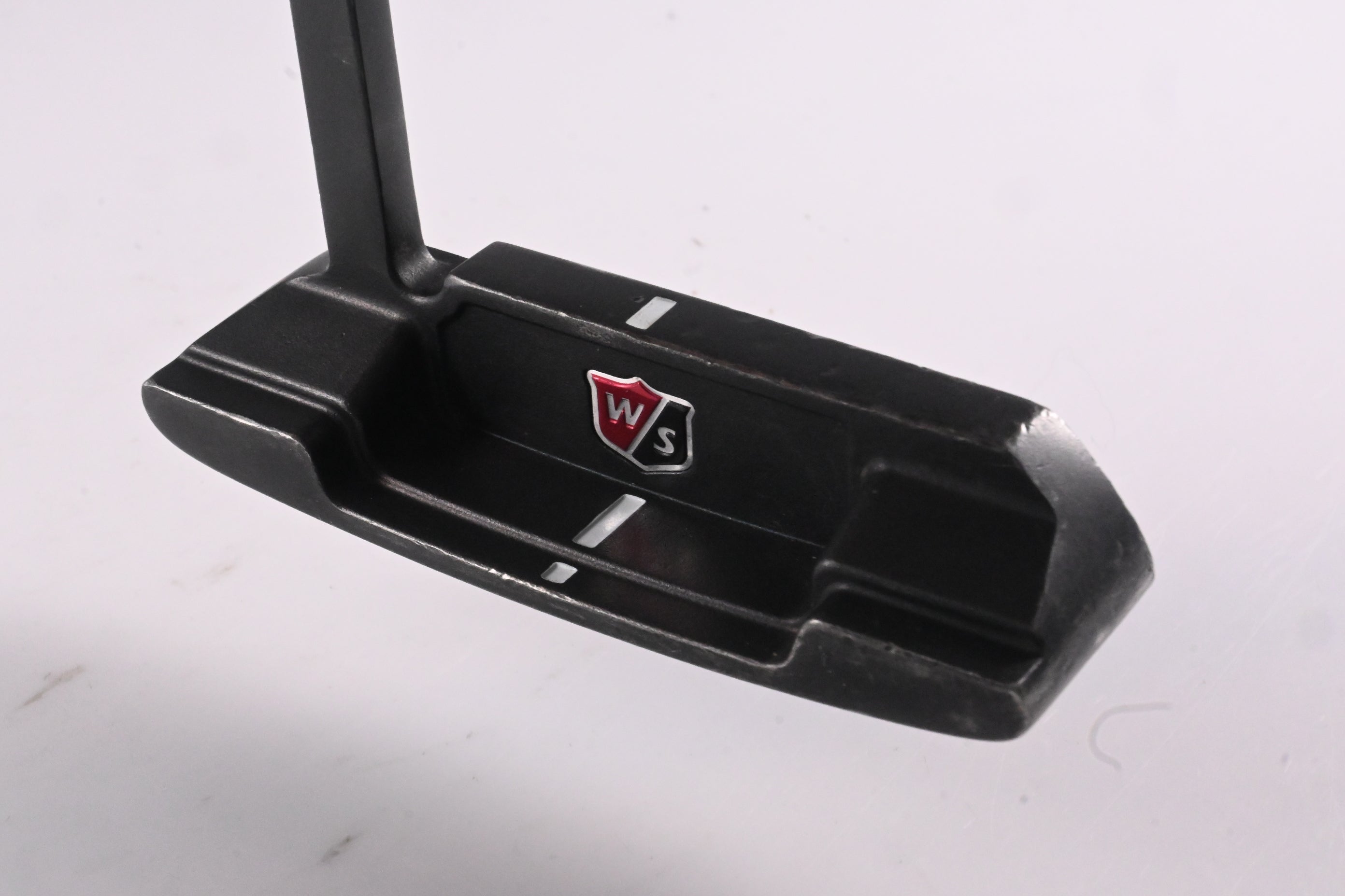 Wilson 8800 Series 8881 BLK Putter / 34 Inch