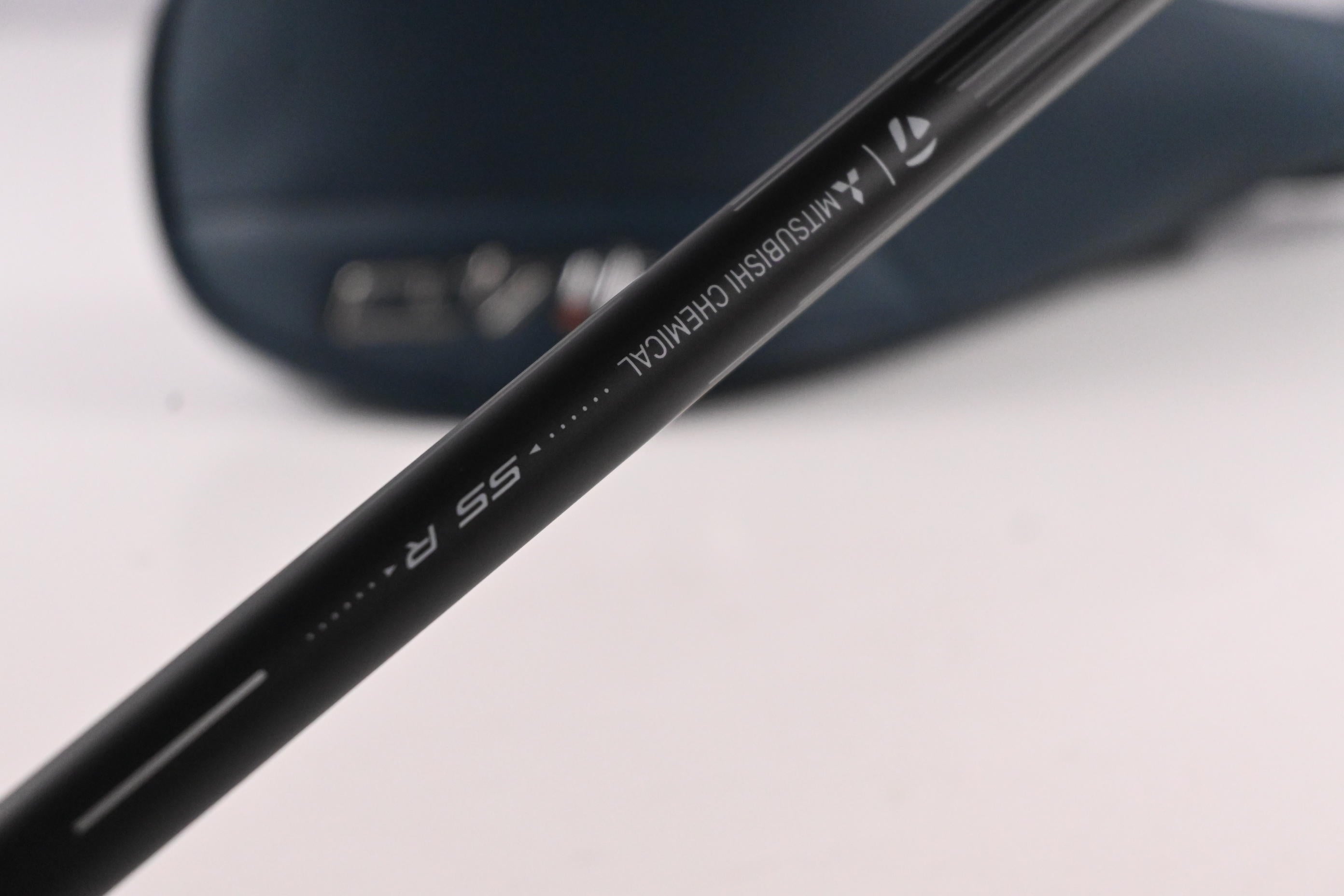Taylormade Qi4D #7 Wood / 21 Degree / Regular Flex REAX 55 Shaft