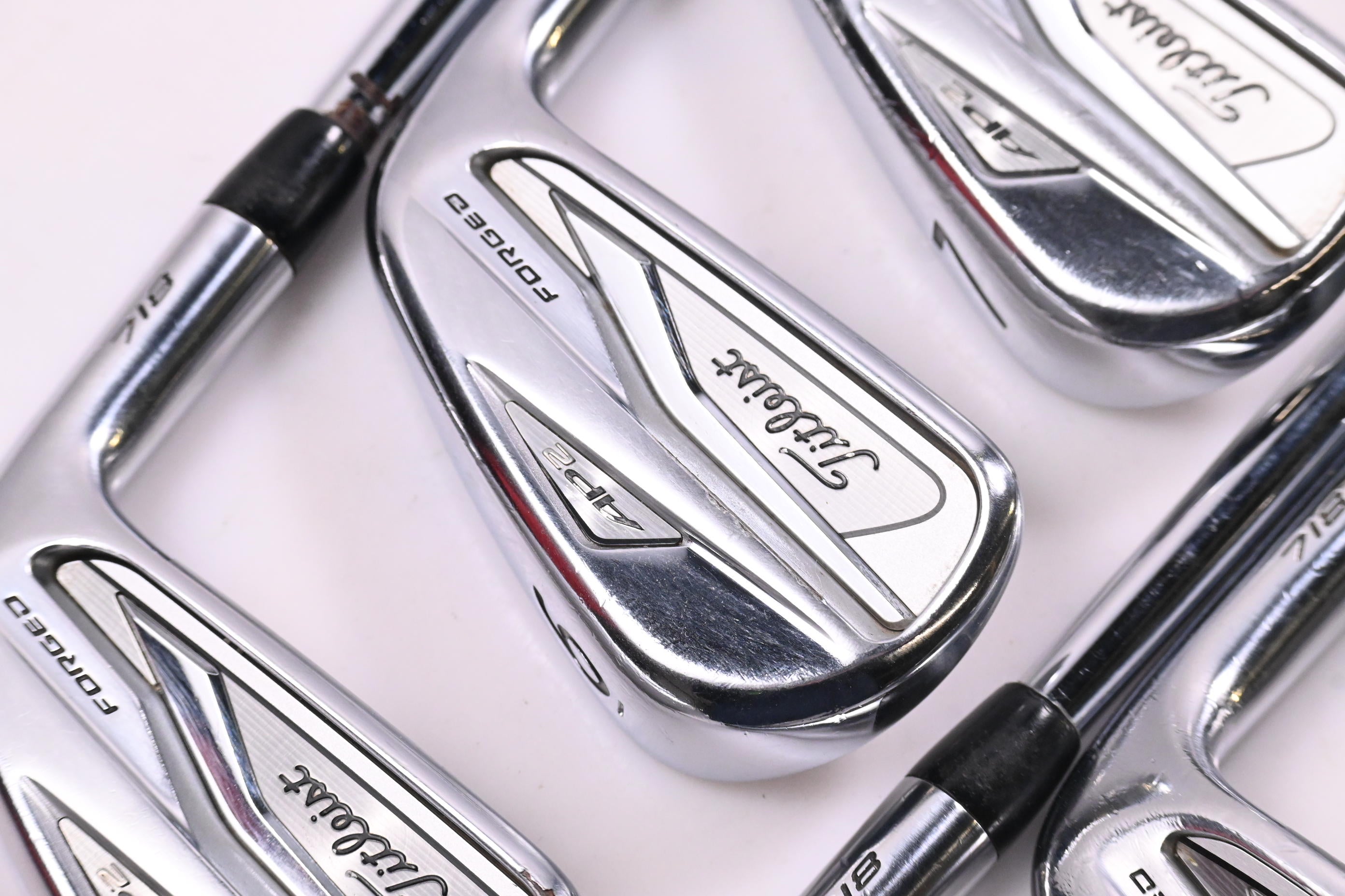 Titleist 718 AP2 Irons / 5-PW / Stiff Flex AMT White S300 Shafts