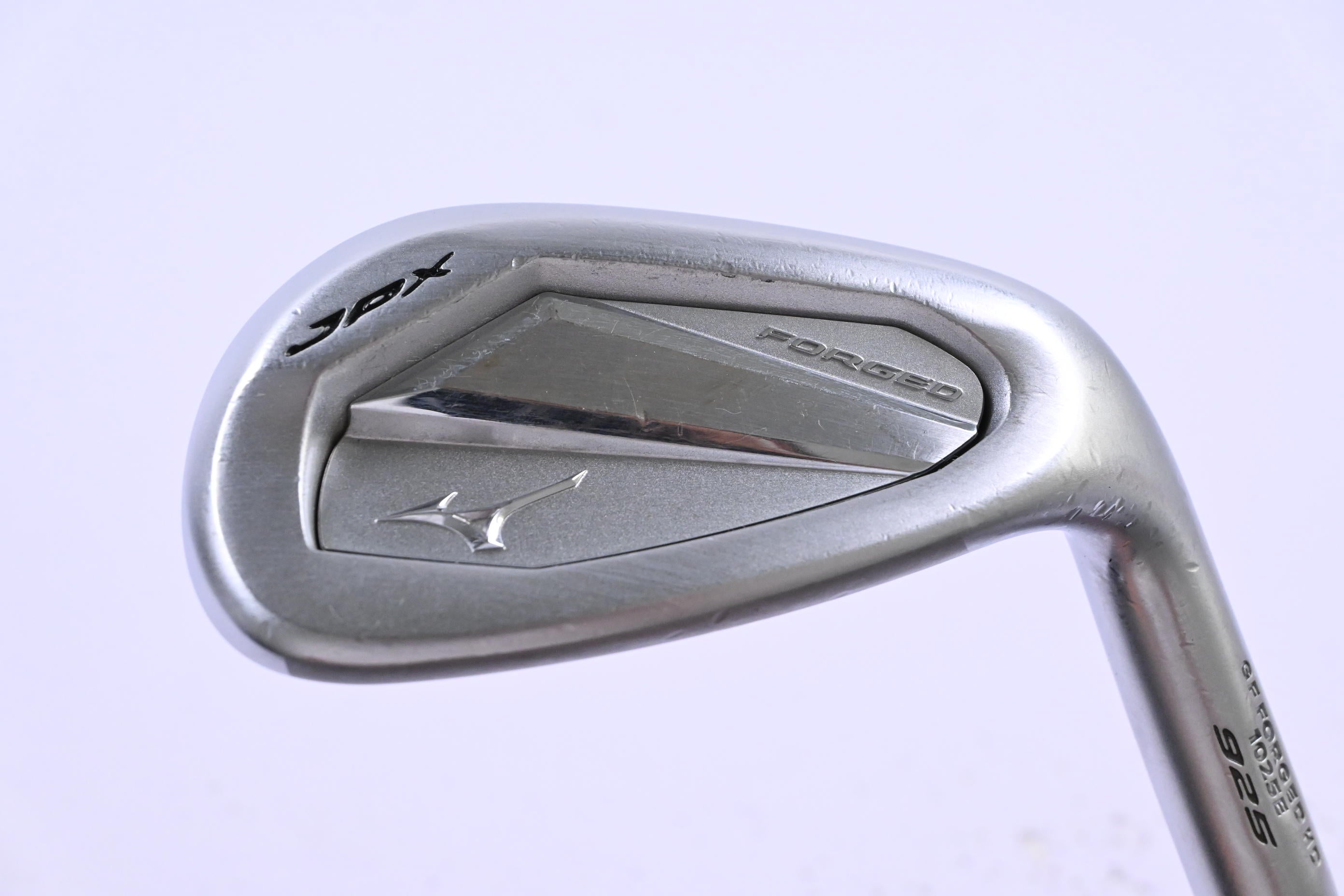 Mizuno JPX 925 Forged Gap Wedge / 48 Degree / Regular Flex UST Recoil Dart 60