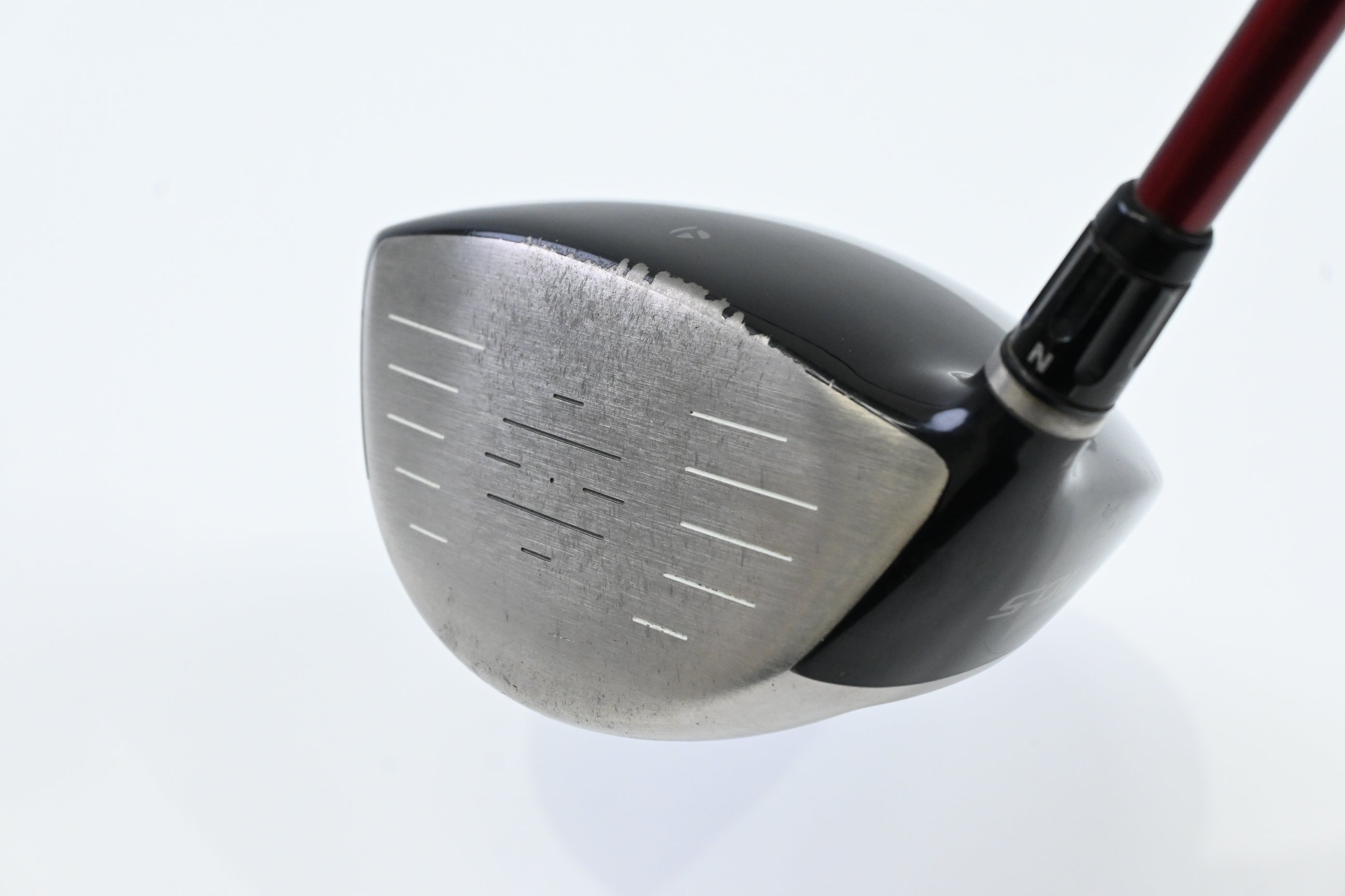 Taylormade R9 460 Driver / 10.5 Degree / Regular Flex Aldila Reax 60 Shaft