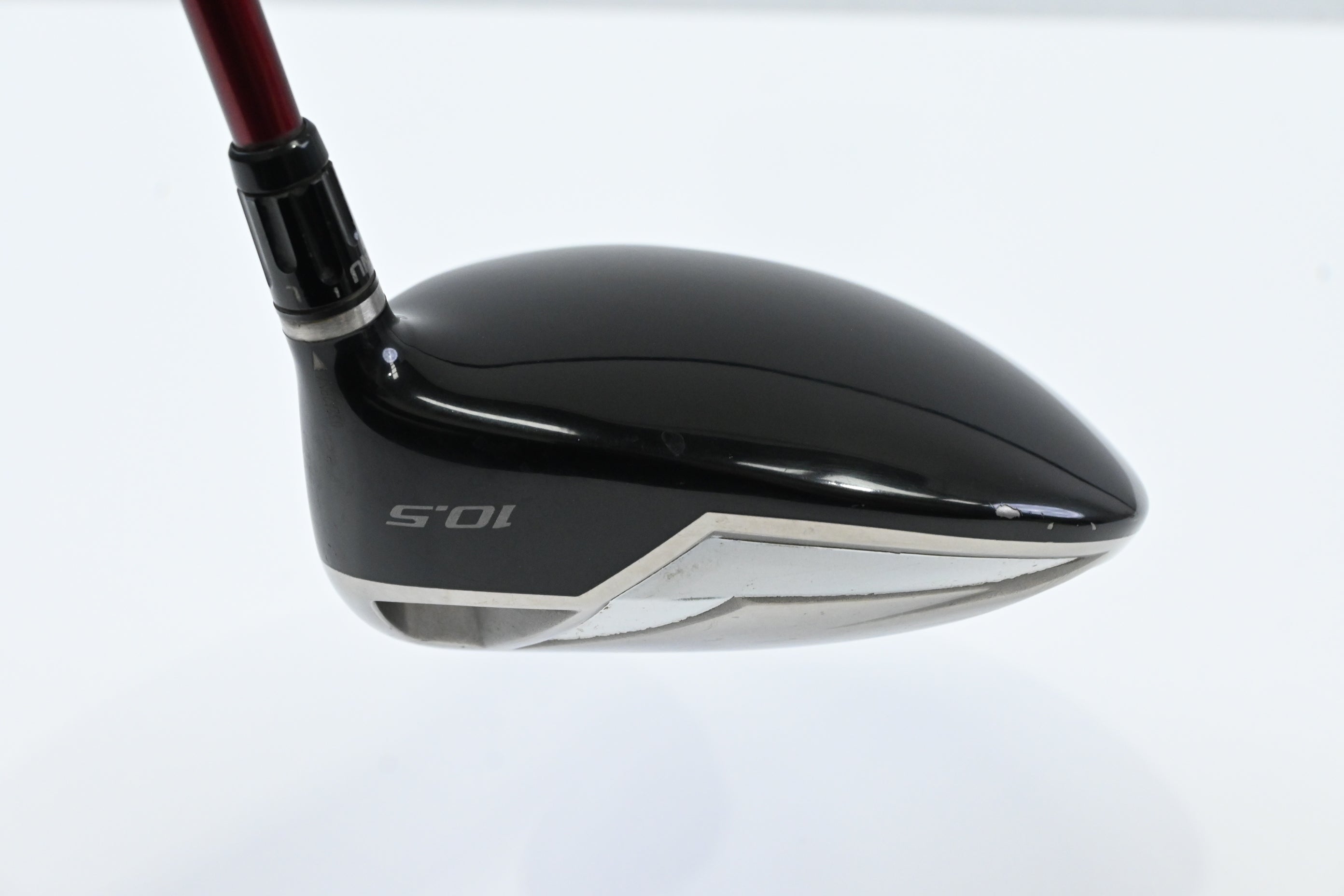 Taylormade R9 460 Driver / 10.5 Degree / Regular Flex Aldila Reax 60 Shaft