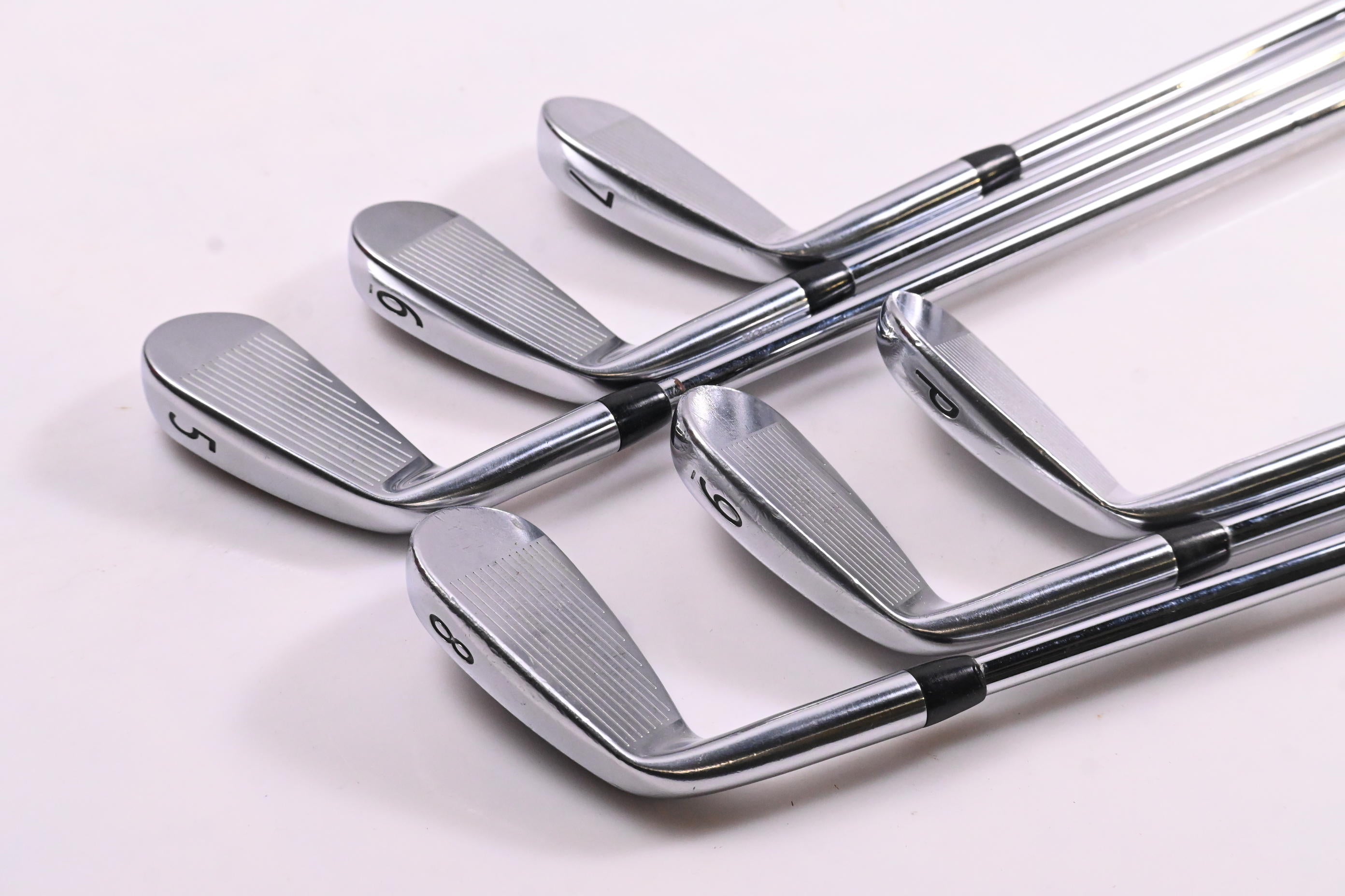 Titleist 718 AP2 Irons / 5-PW / Stiff Flex AMT White S300 Shafts