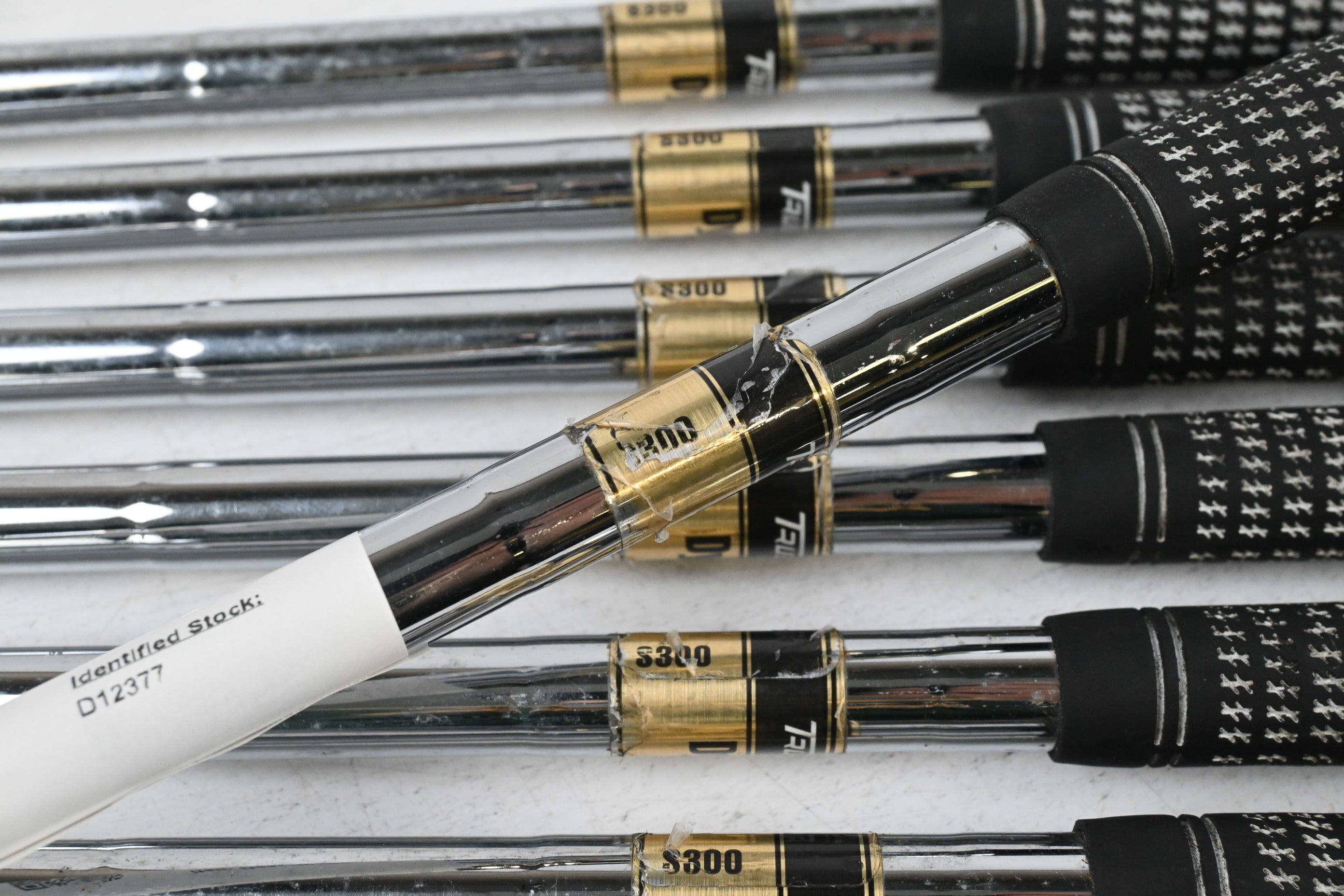 Left Hand Srixon I-506 Irons / 3-PW / Stiff Flex Dynamic Gold S300 Shafts