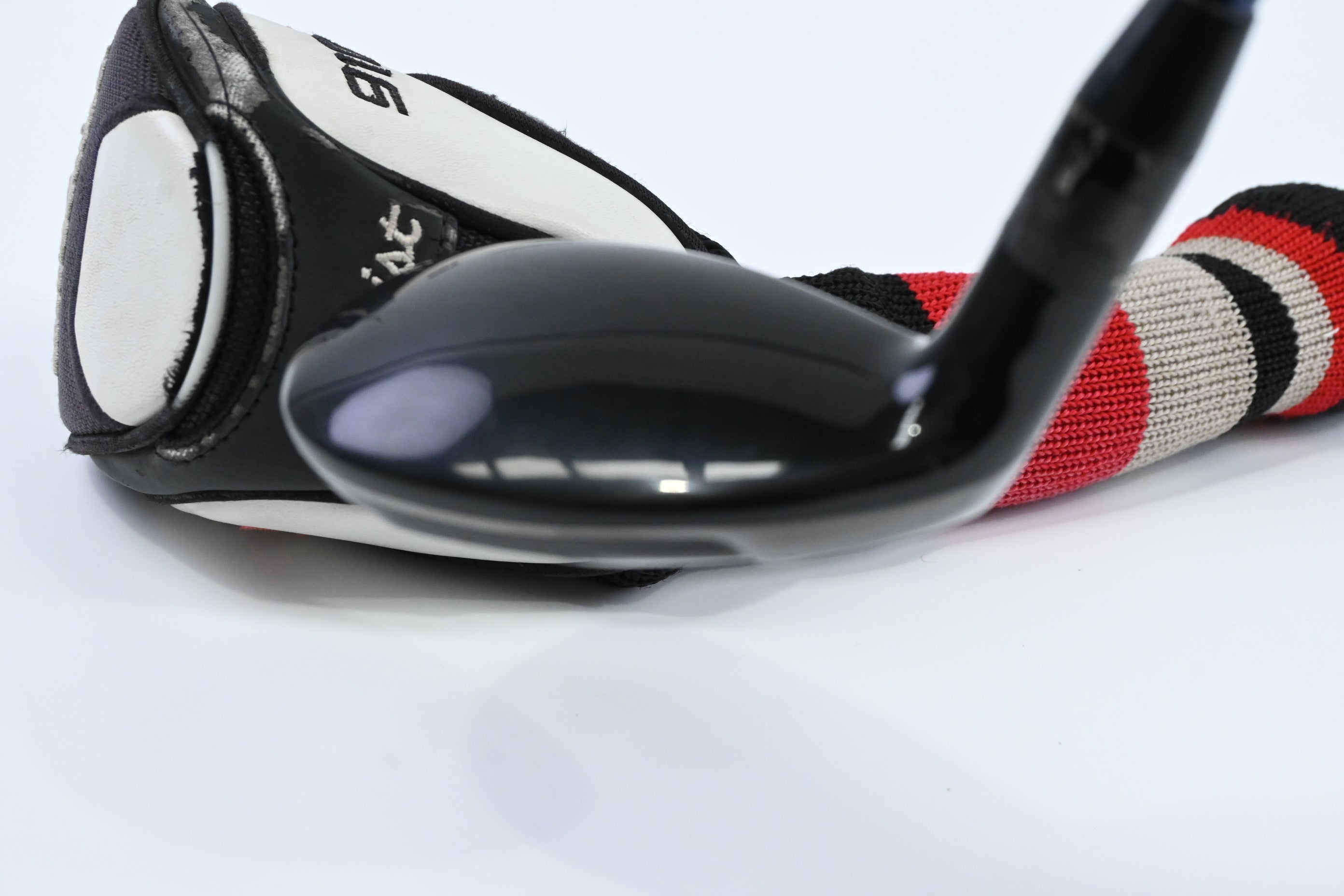 Left Hand Titleist 910H #3 Hybrid / 21 Degree / Regular Flex Diamana Kai'li 80