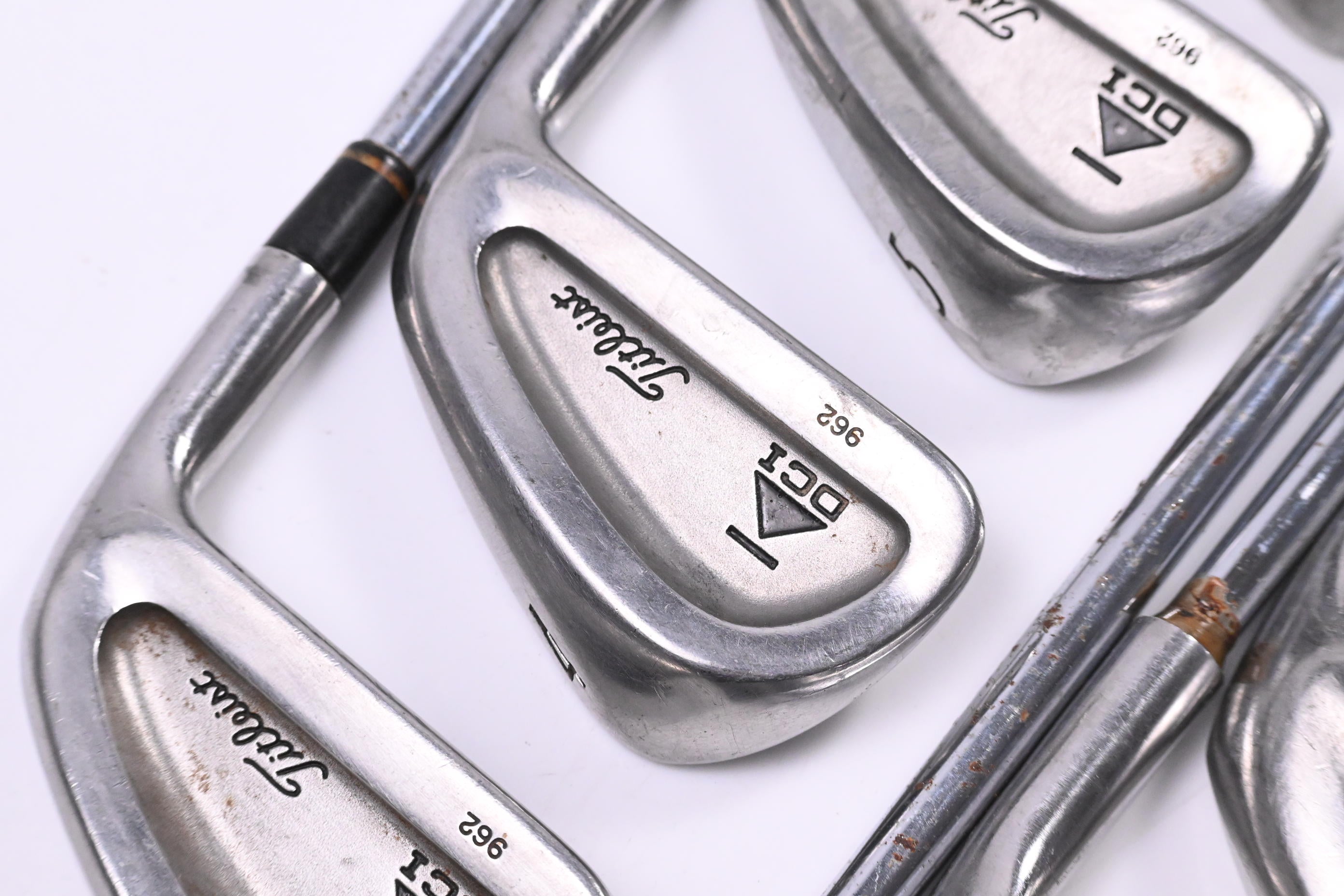 Titleist DCI 962 Irons / 3-PW+SW / Stiff Flex Dynamic Gold Shafts