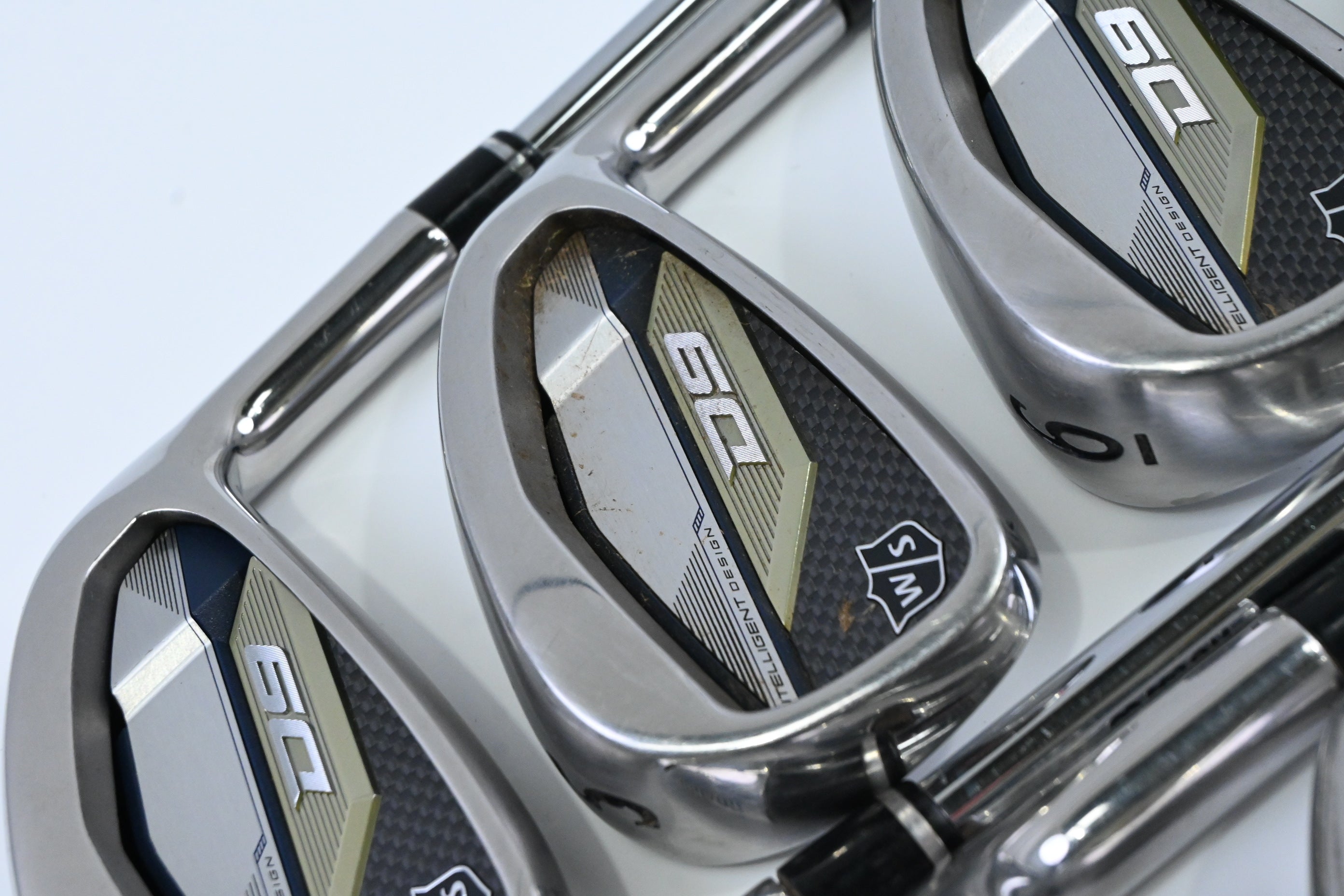Wilson D9 Irons / 4-PW+GW+SW / Regular Flex KBS MAX Ultralite Shafts