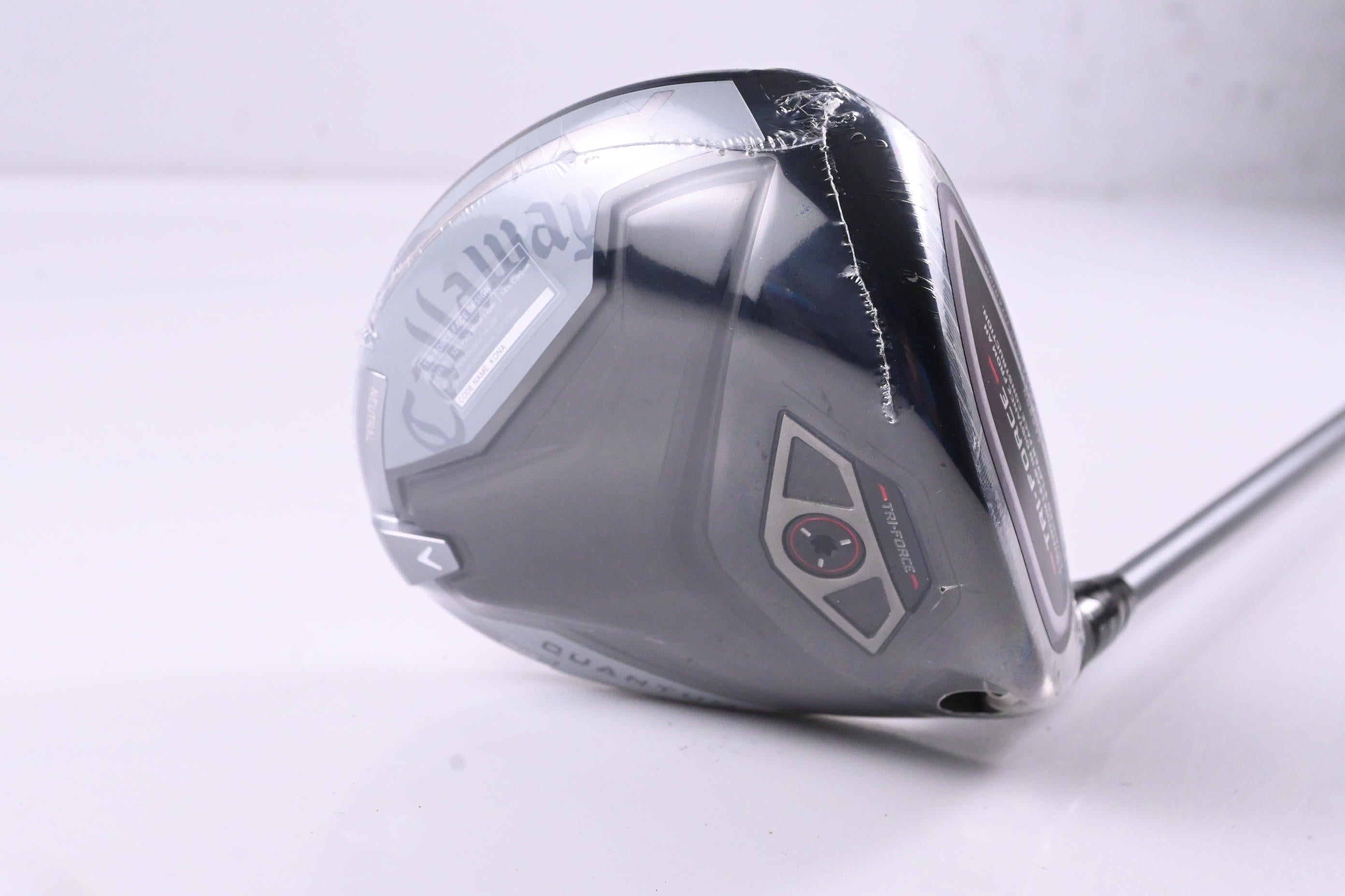 Callaway Quantum Max Driver / 9 Degree / Regular Flex Project X Denali Frost 50